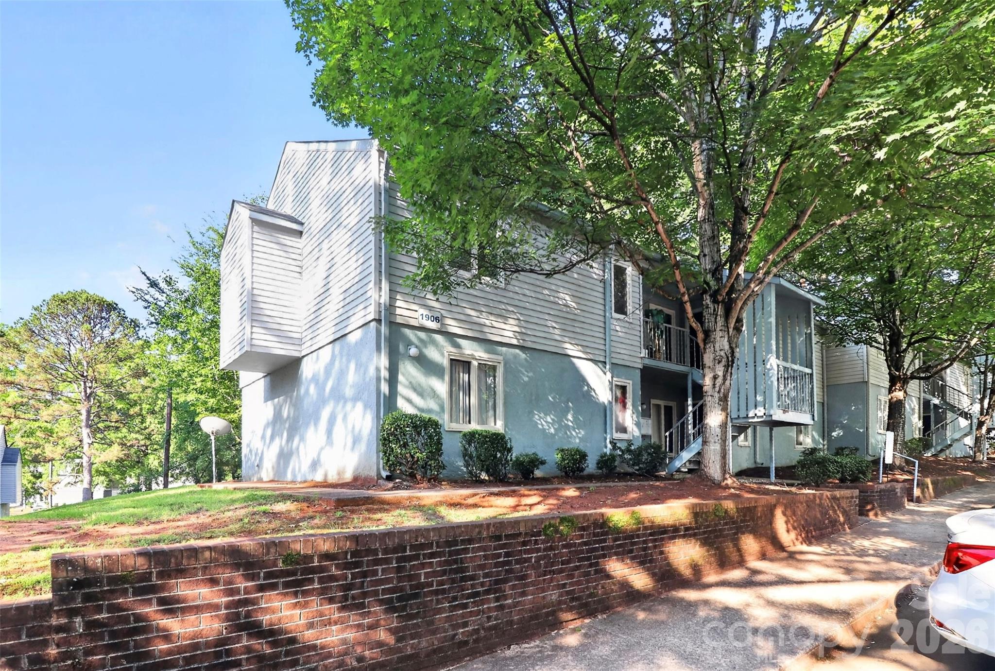 1906 Meadowlark Lane #15 — Charlotte