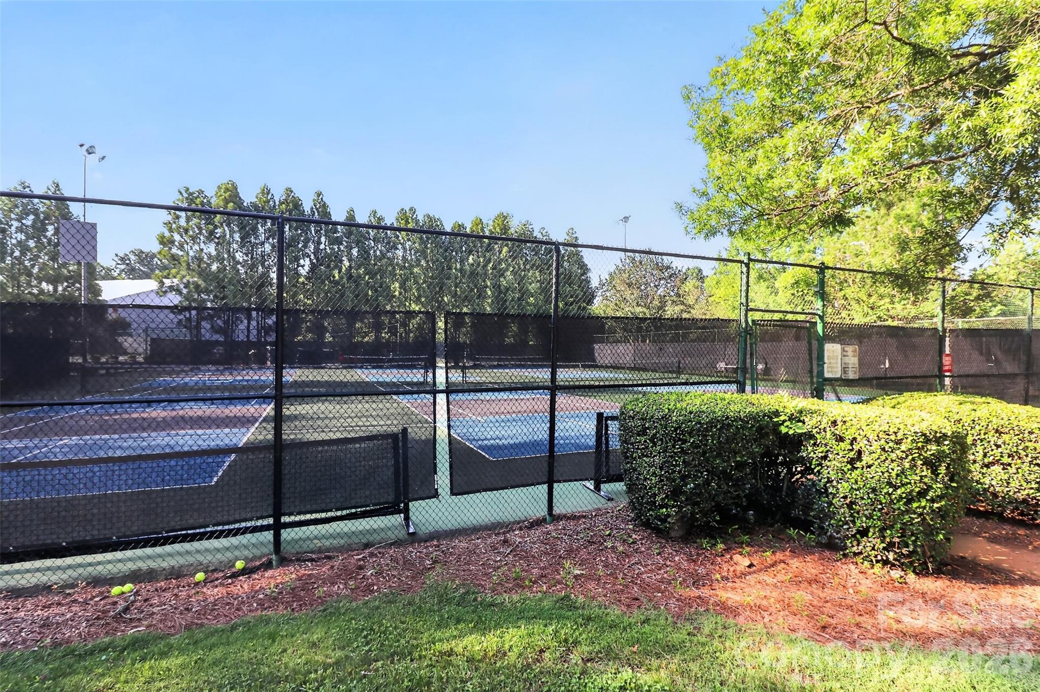 1906 Meadowlark Lane #15 — Charlotte