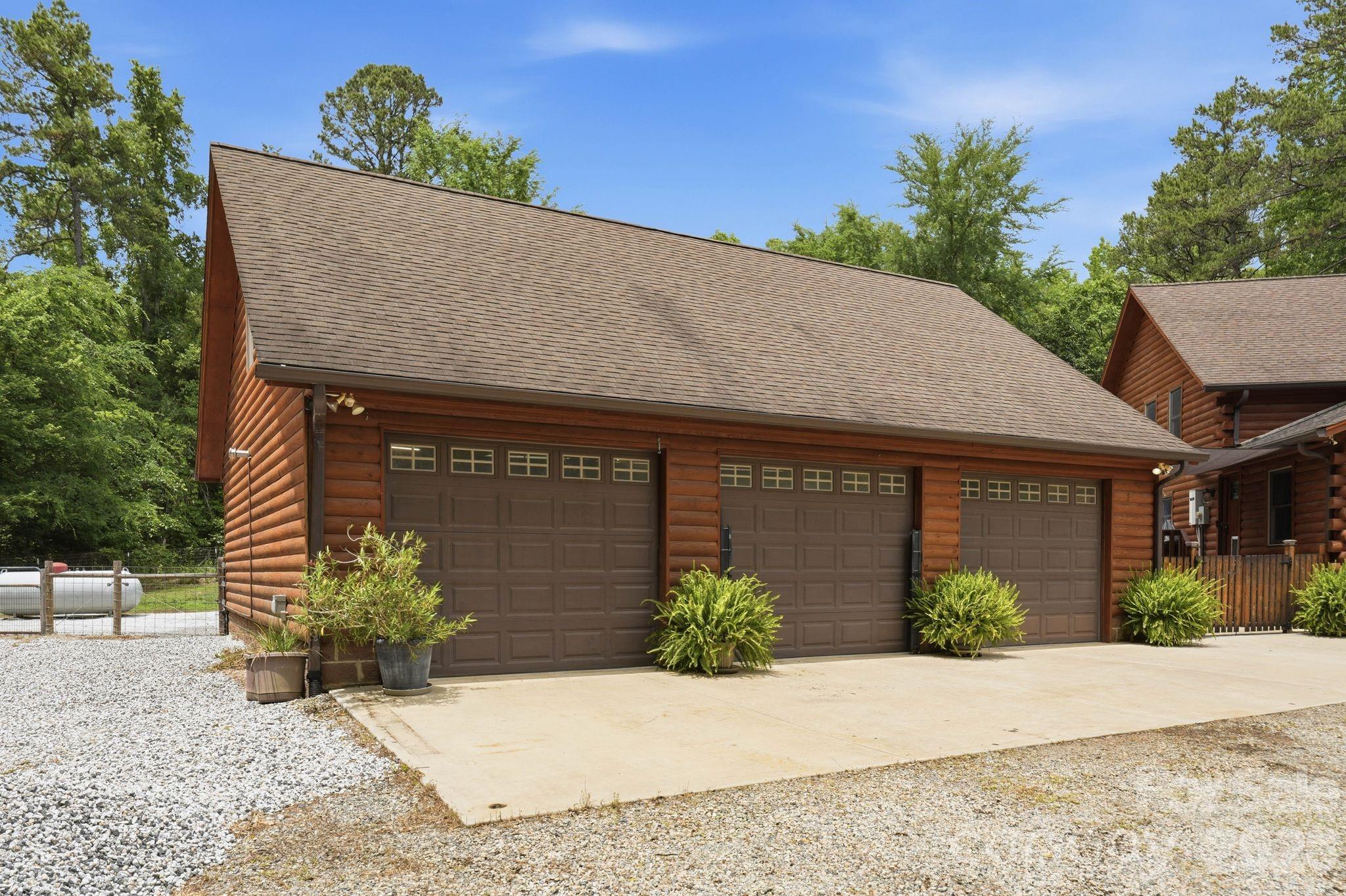 3630 Daugherty Road — China Grove