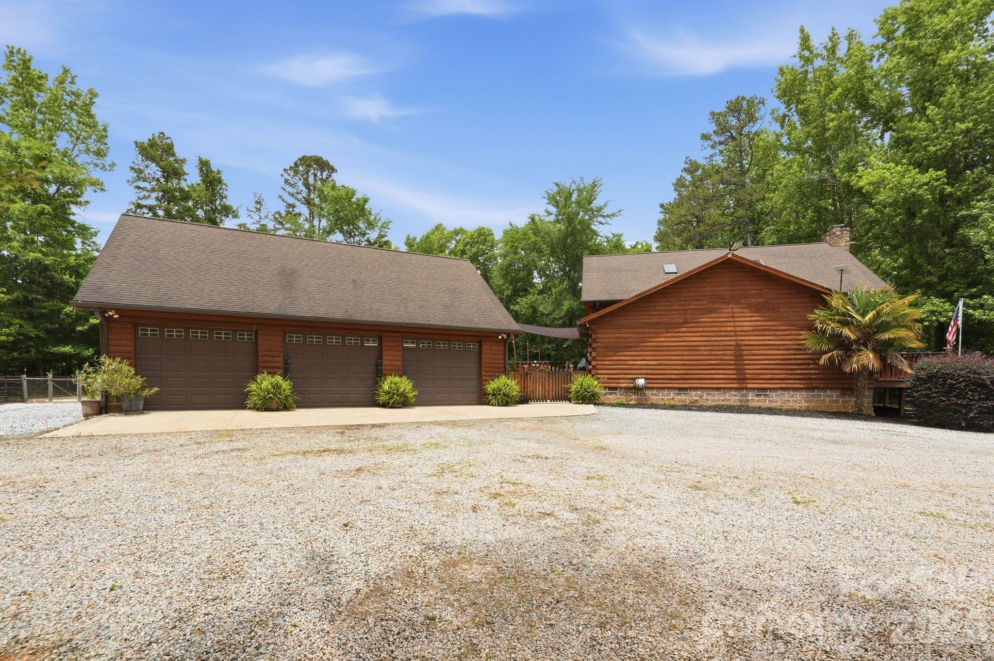 3630 Daugherty Road — China Grove