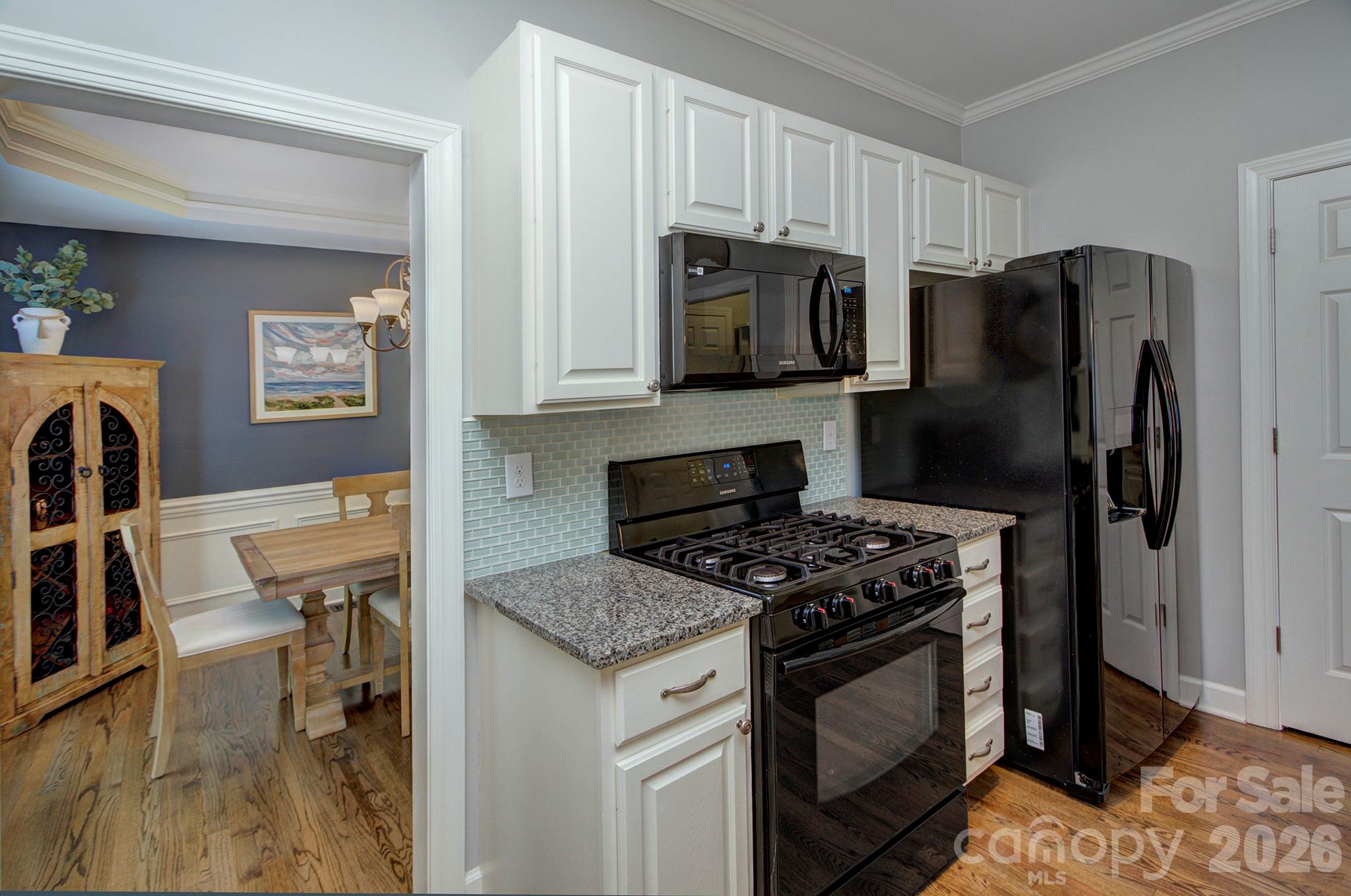 6113 Oxwynn Lane — Charlotte
