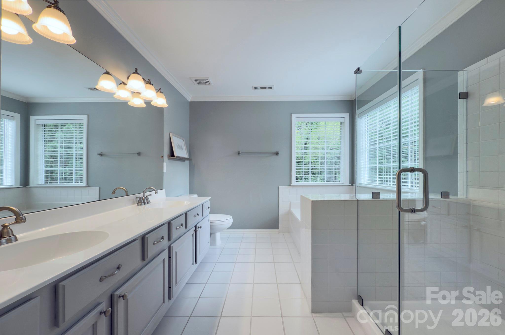 6113 Oxwynn Lane — Charlotte