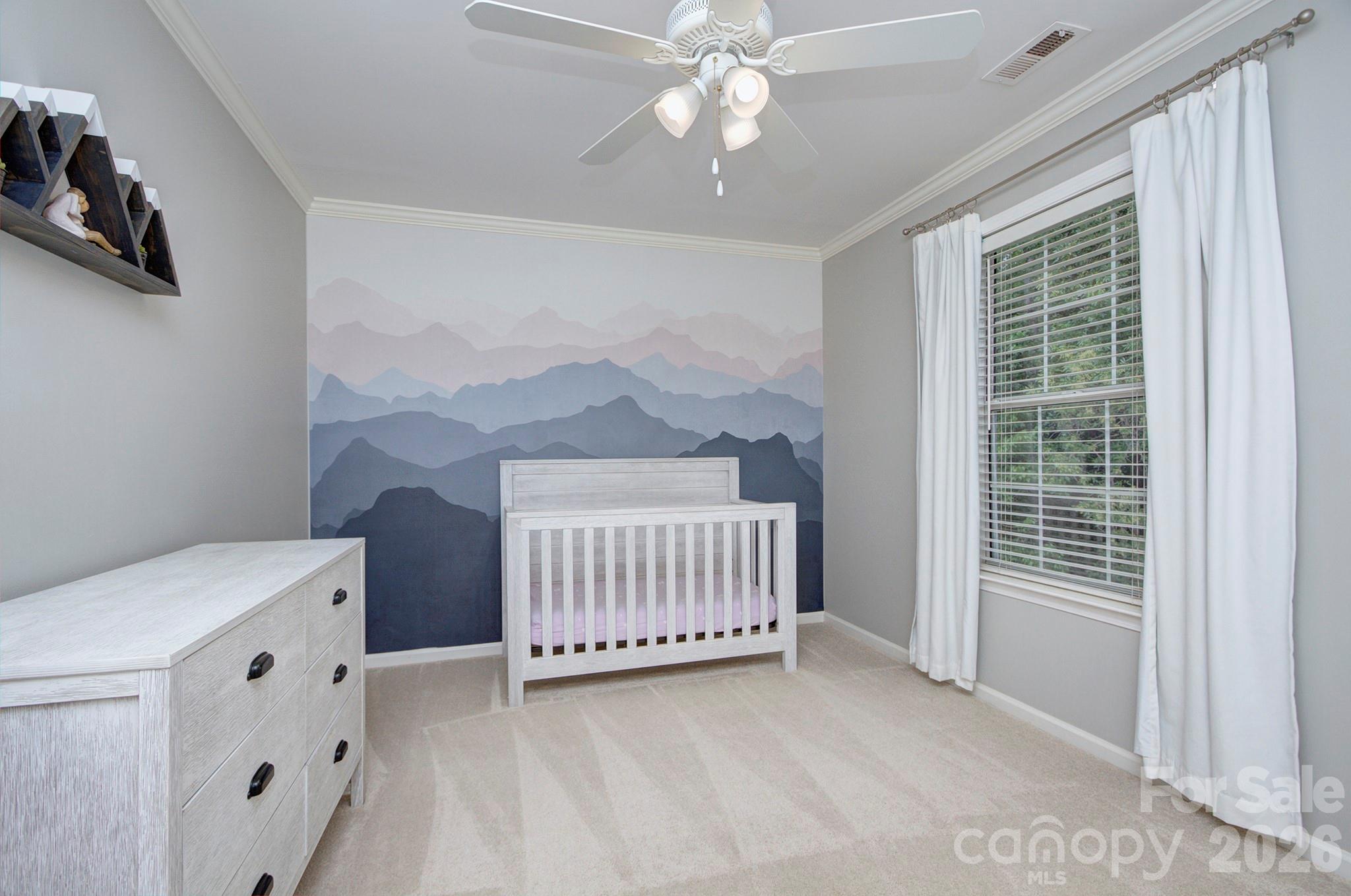 6113 Oxwynn Lane — Charlotte