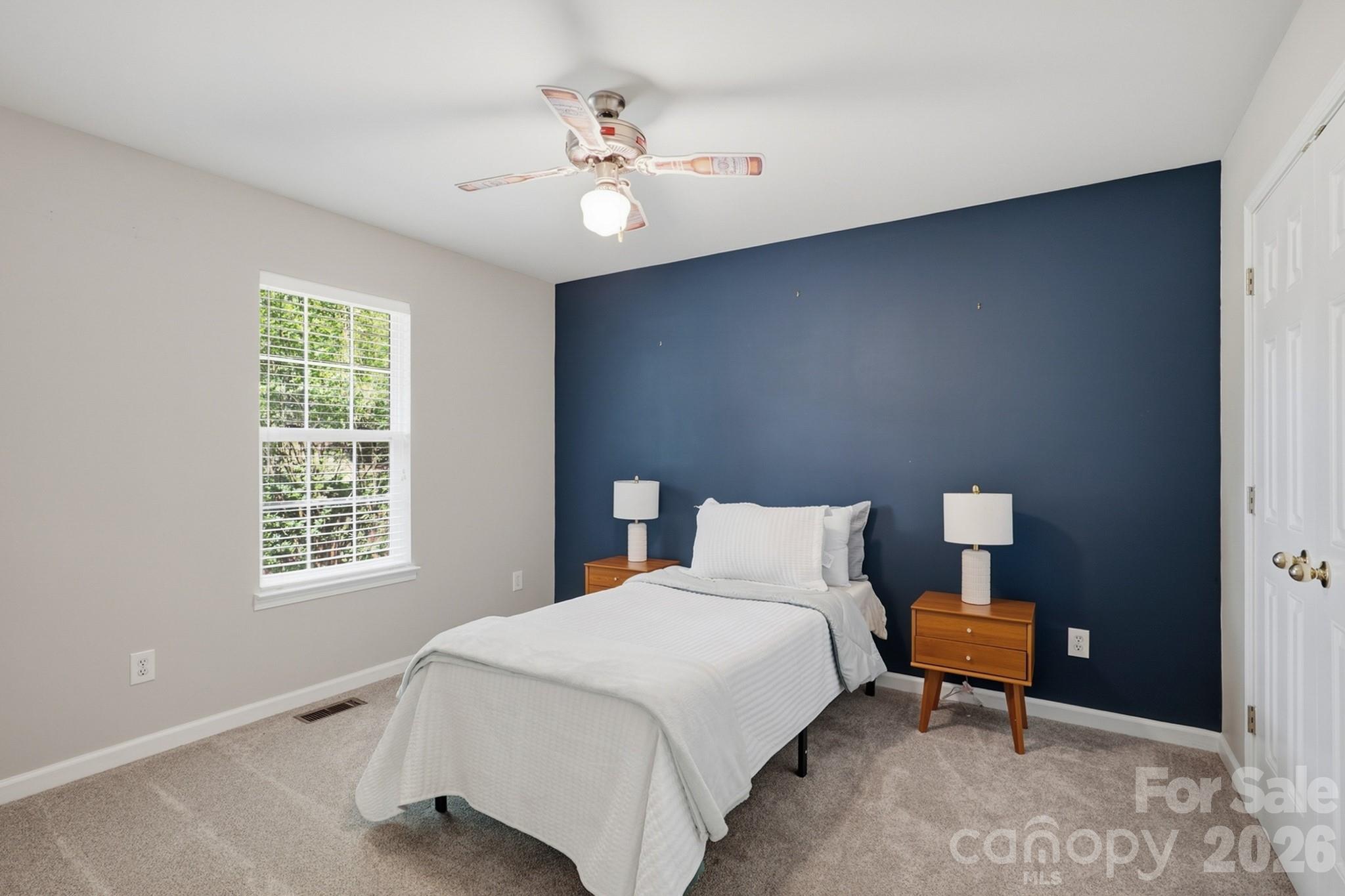 398 Knoll Court SE — Concord
