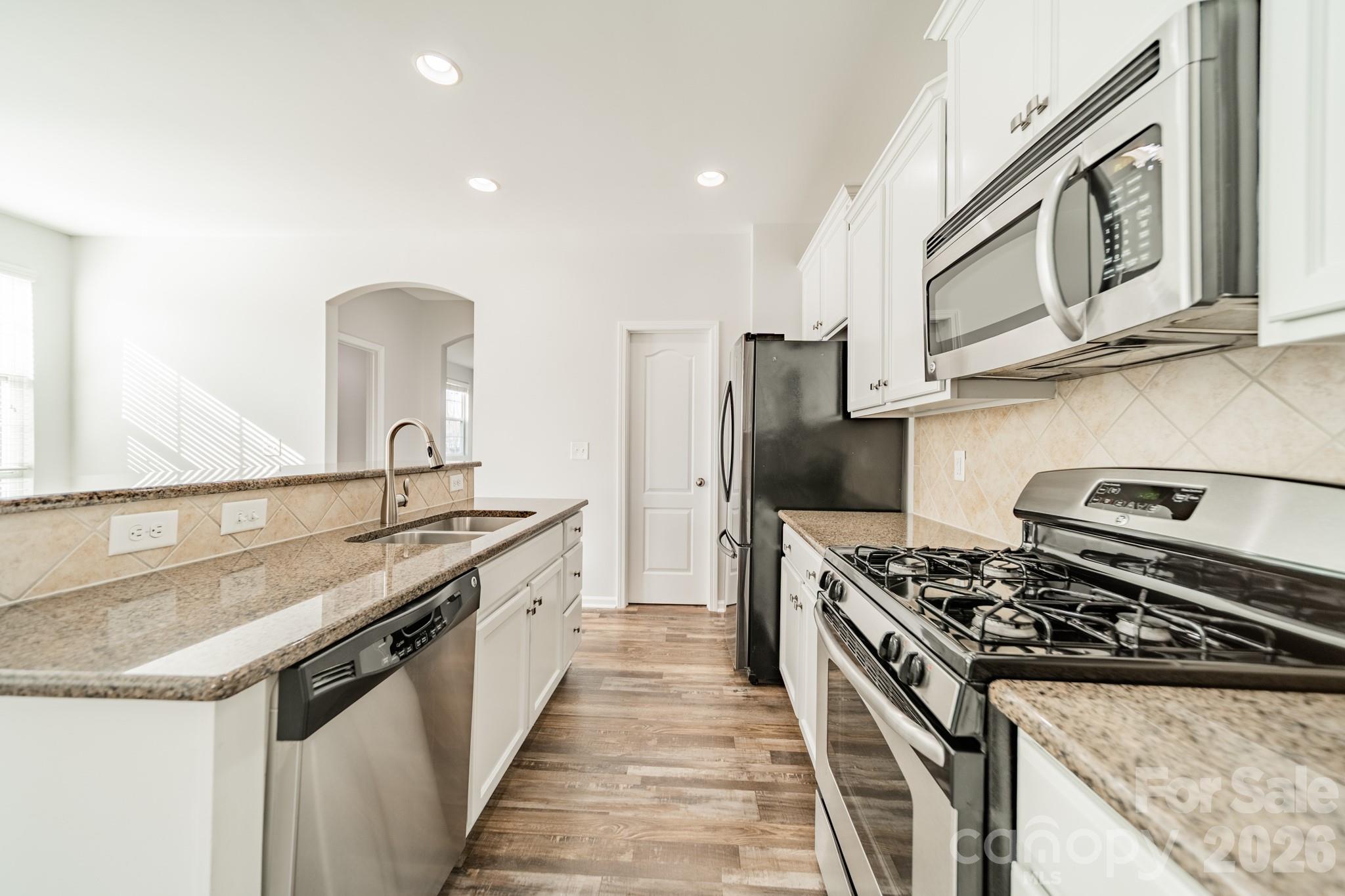 18426 W Catawba Avenue — Cornelius