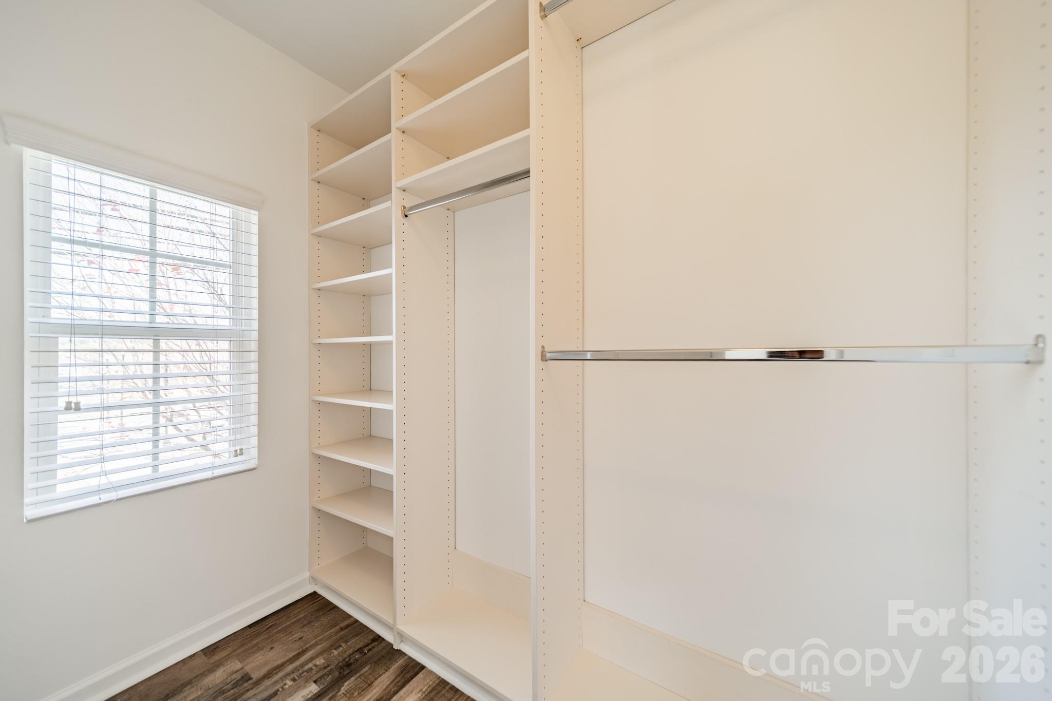 18426 W Catawba Avenue — Cornelius