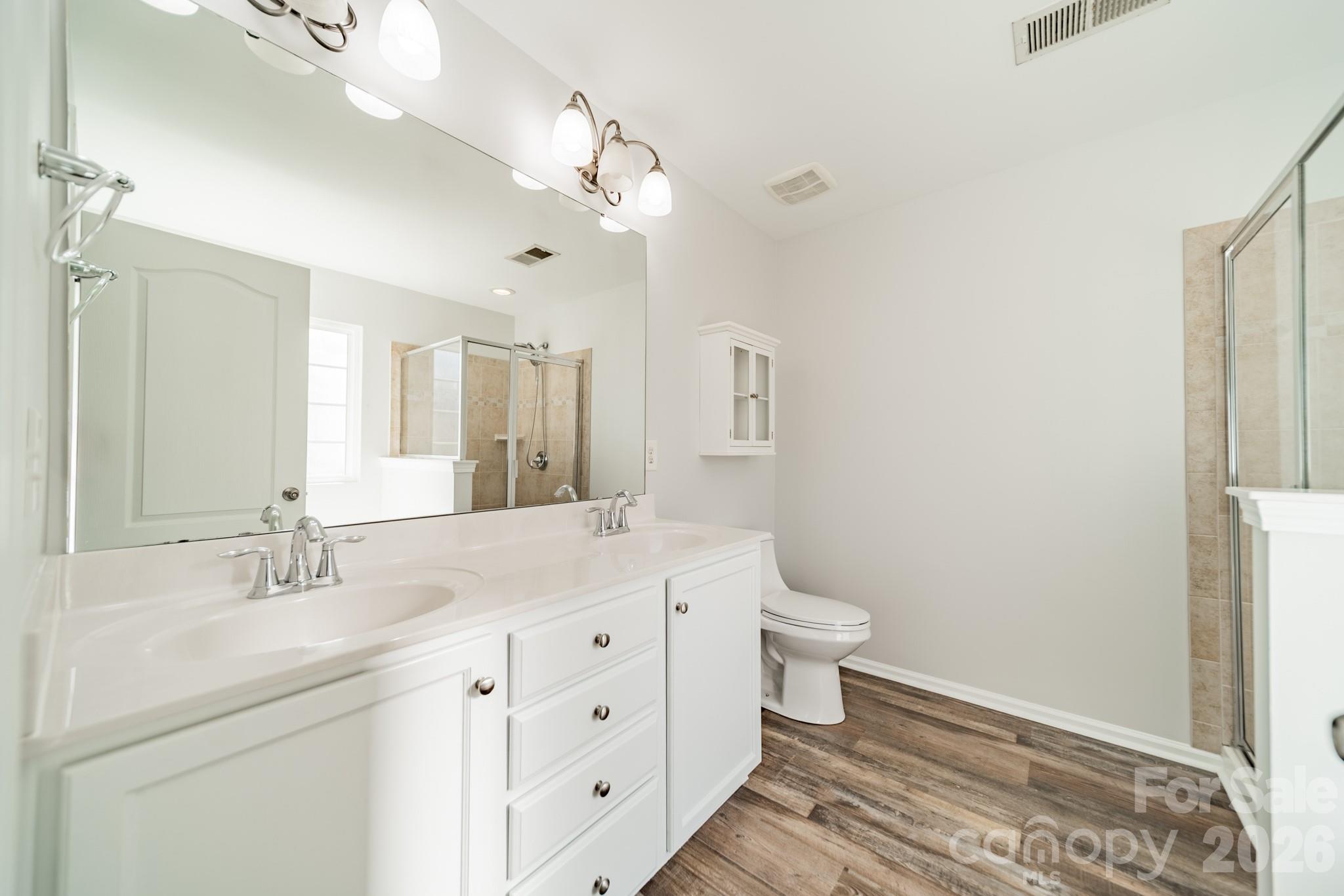 18426 W Catawba Avenue — Cornelius