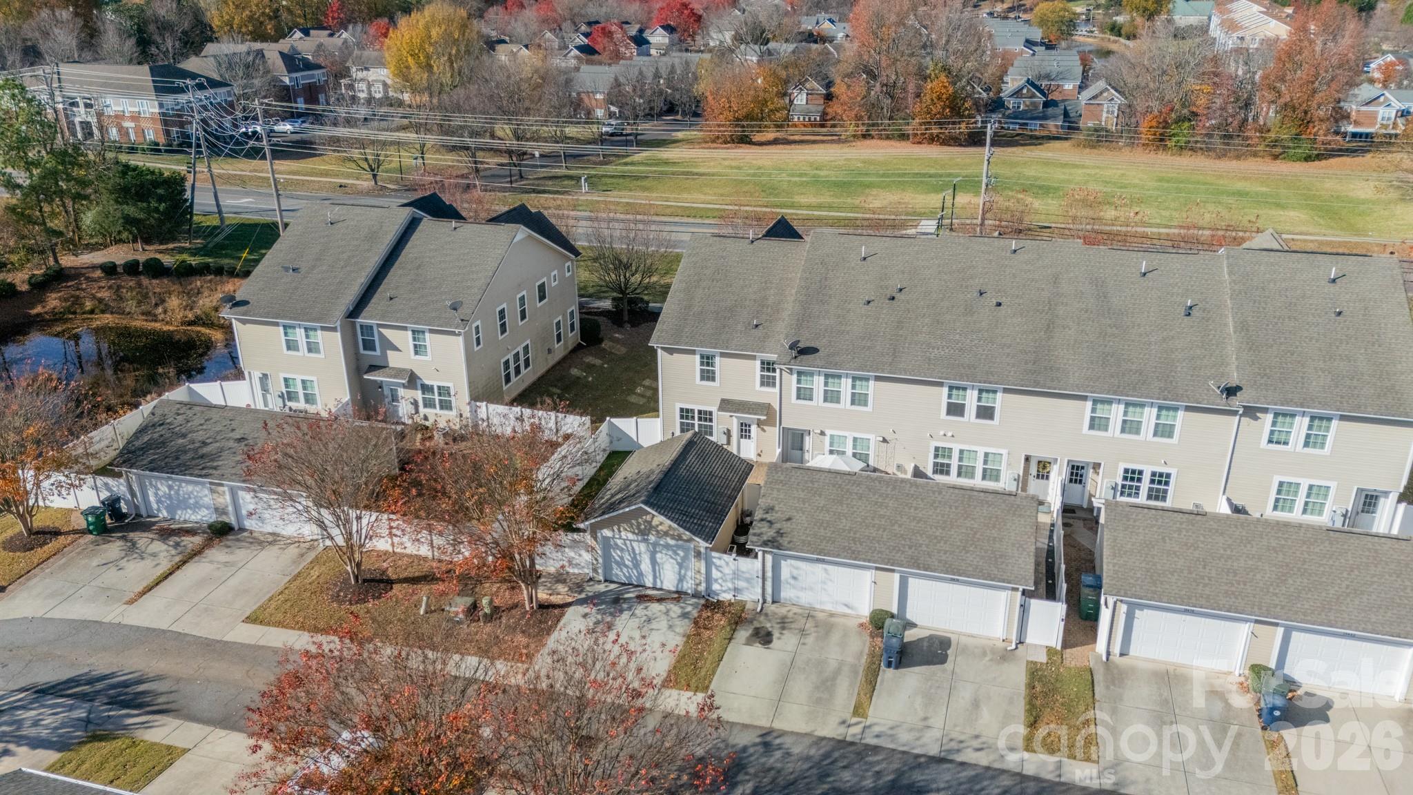 18426 W Catawba Avenue — Cornelius