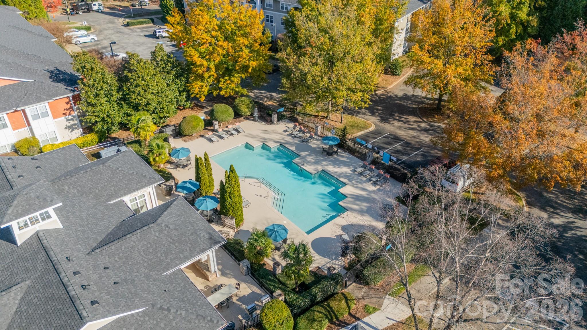18426 W Catawba Avenue — Cornelius