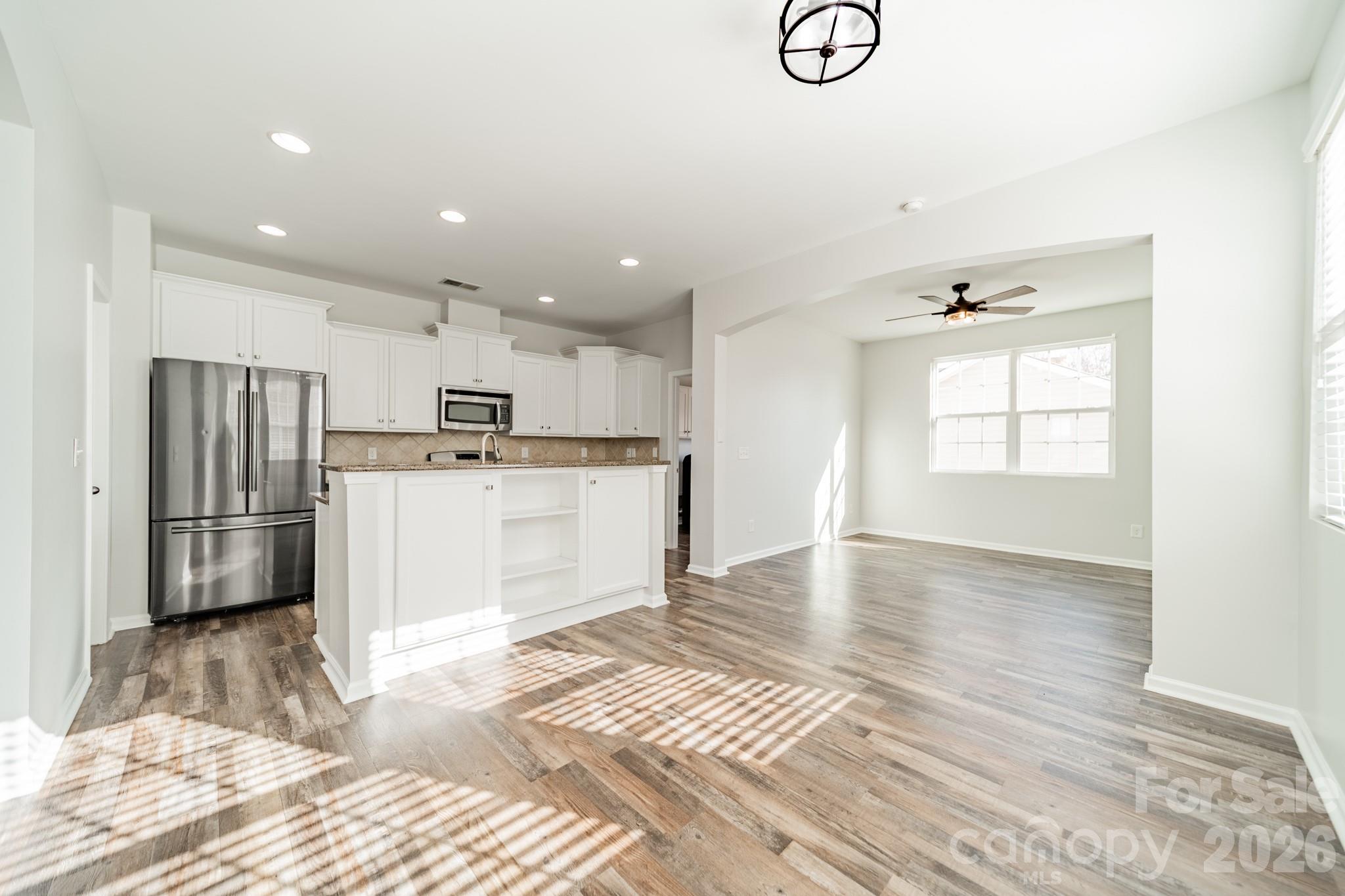 18426 W Catawba Avenue — Cornelius