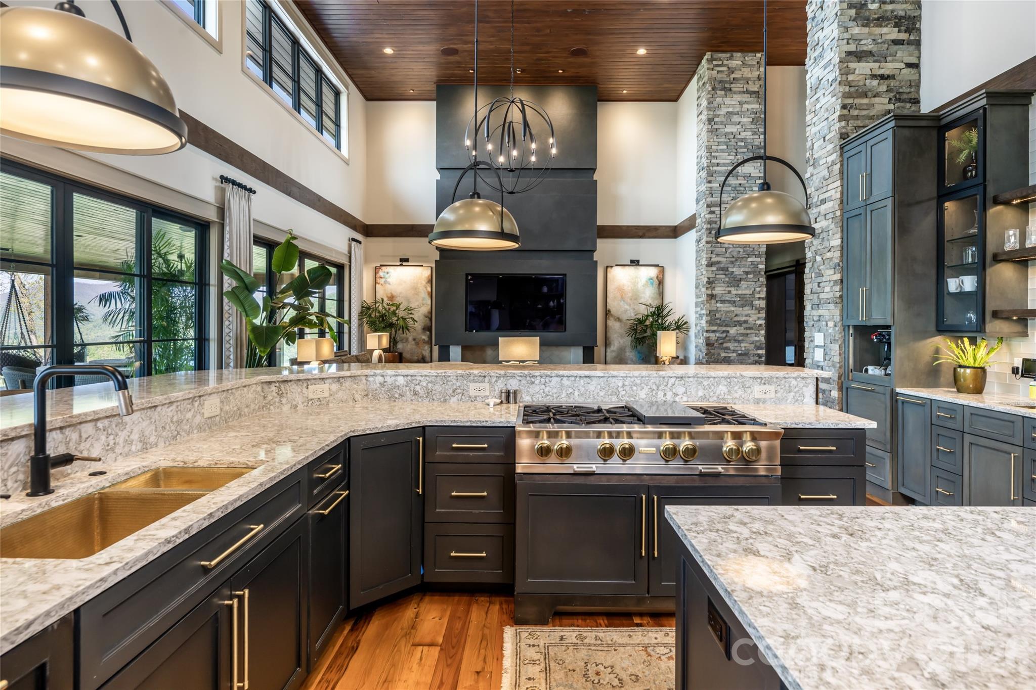170 + 99999 Bear View Road — Weaverville