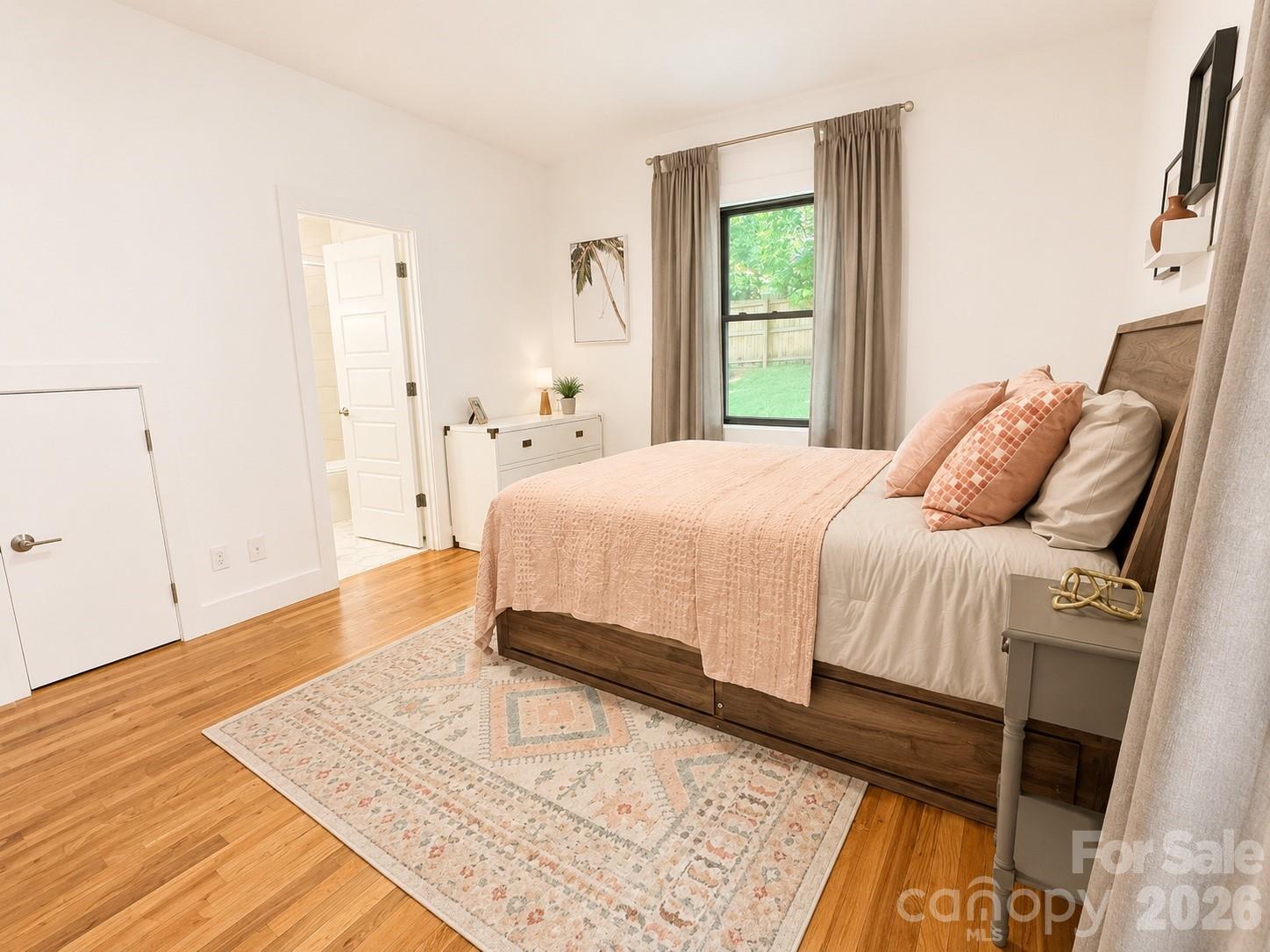 195 Wellington Street — Asheville