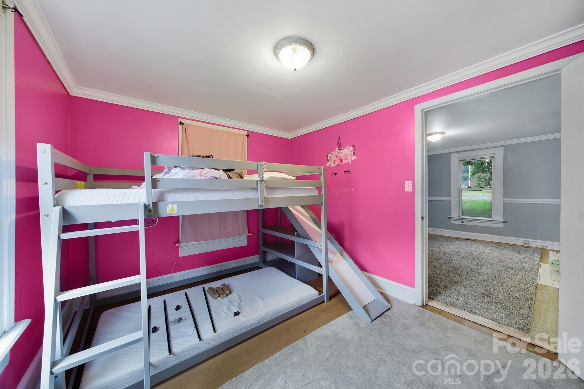 115 Lippard Street — Statesville