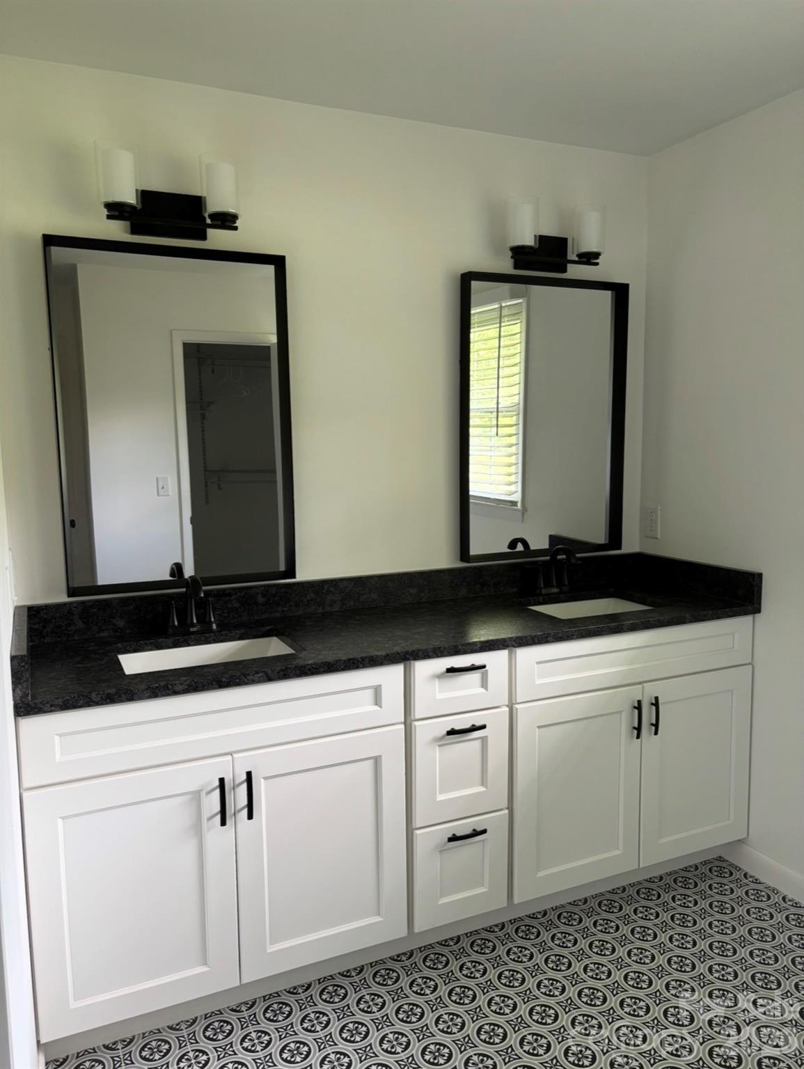 6 Greene Knoll Drive — Candler