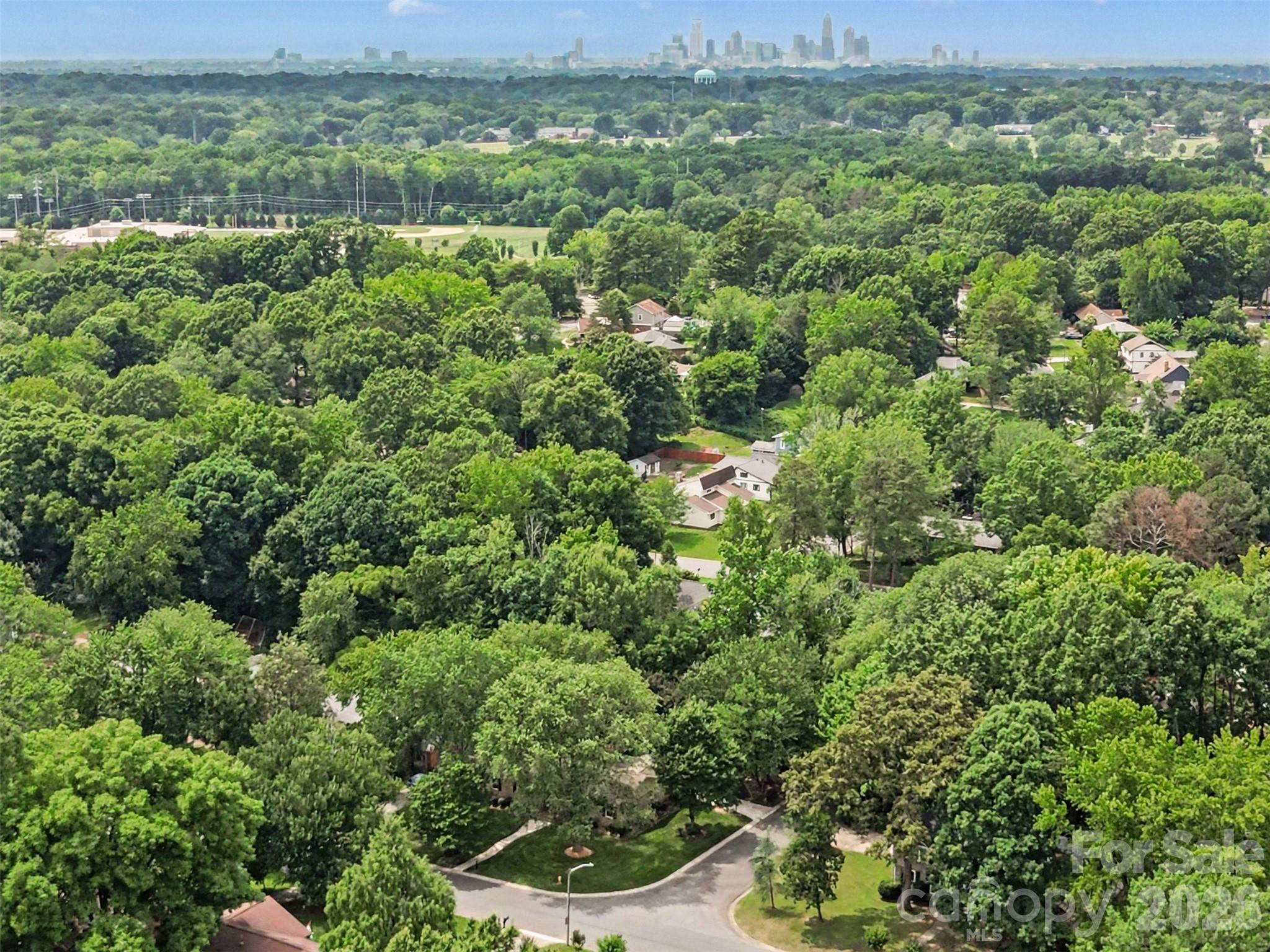 2143 Knickerbocker Drive — Charlotte