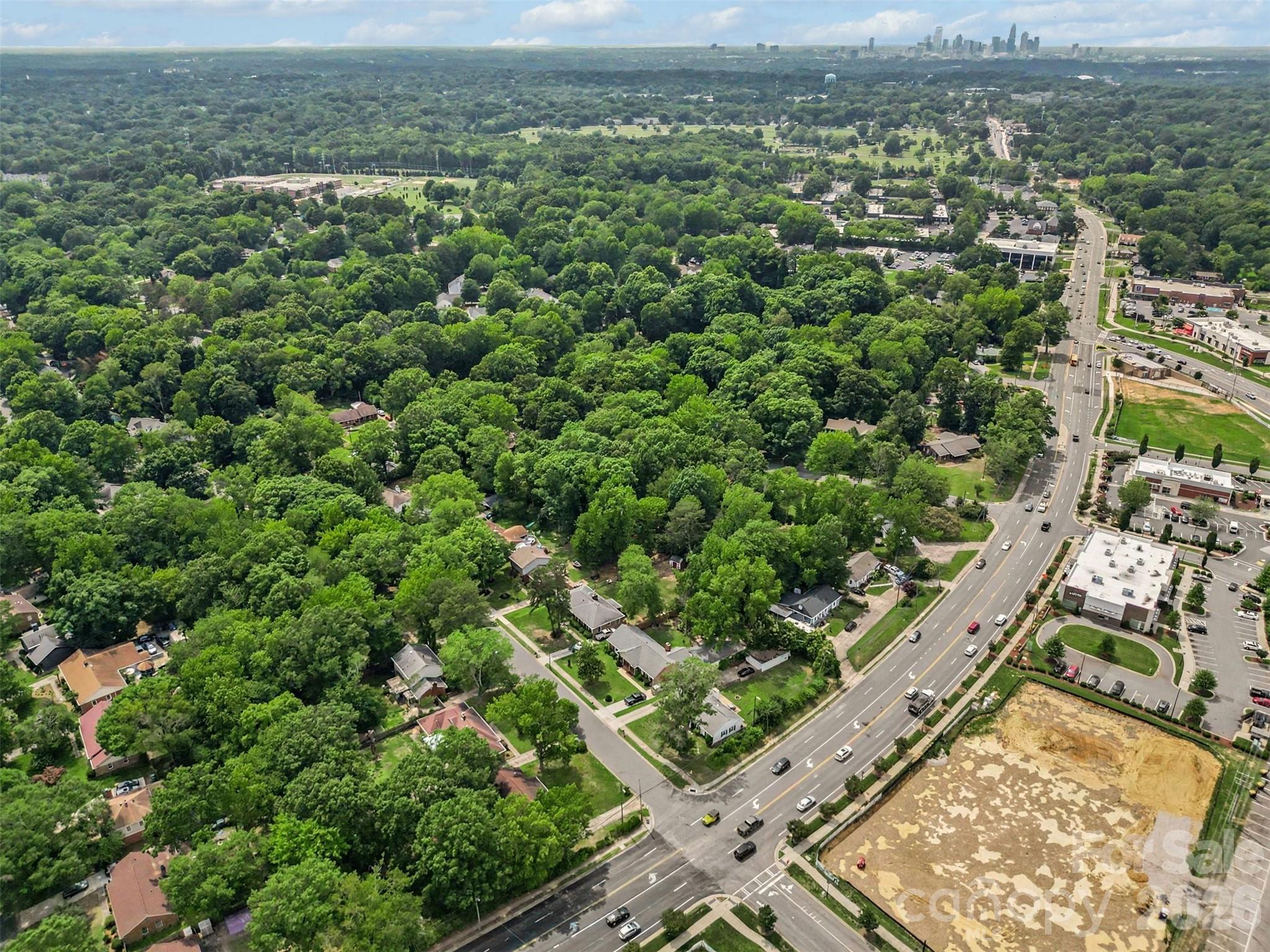 2143 Knickerbocker Drive — Charlotte