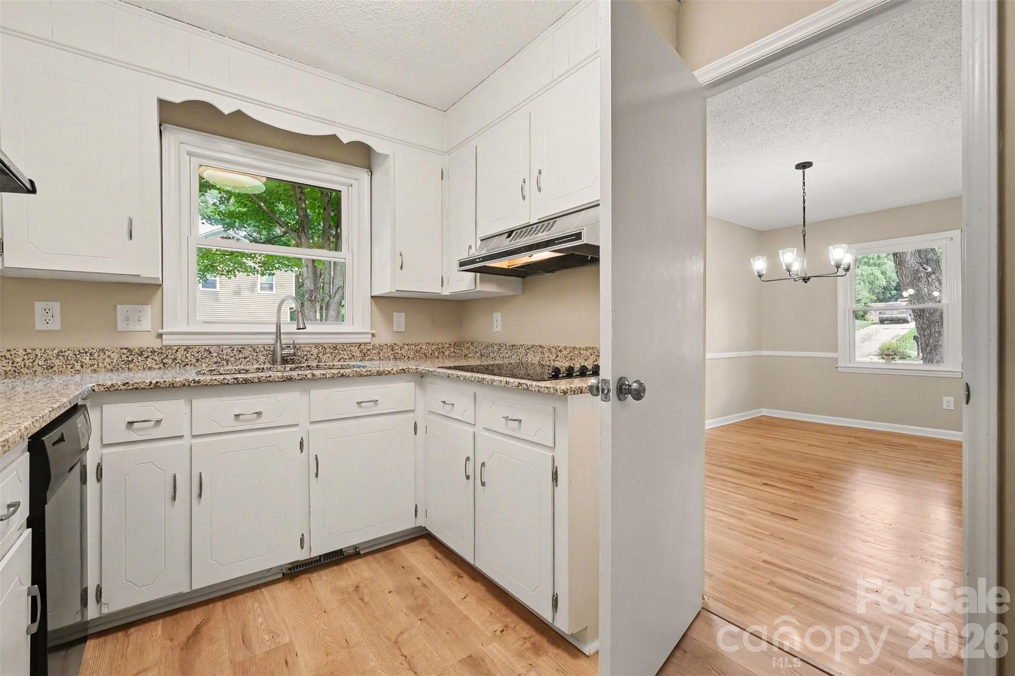 2143 Knickerbocker Drive — Charlotte