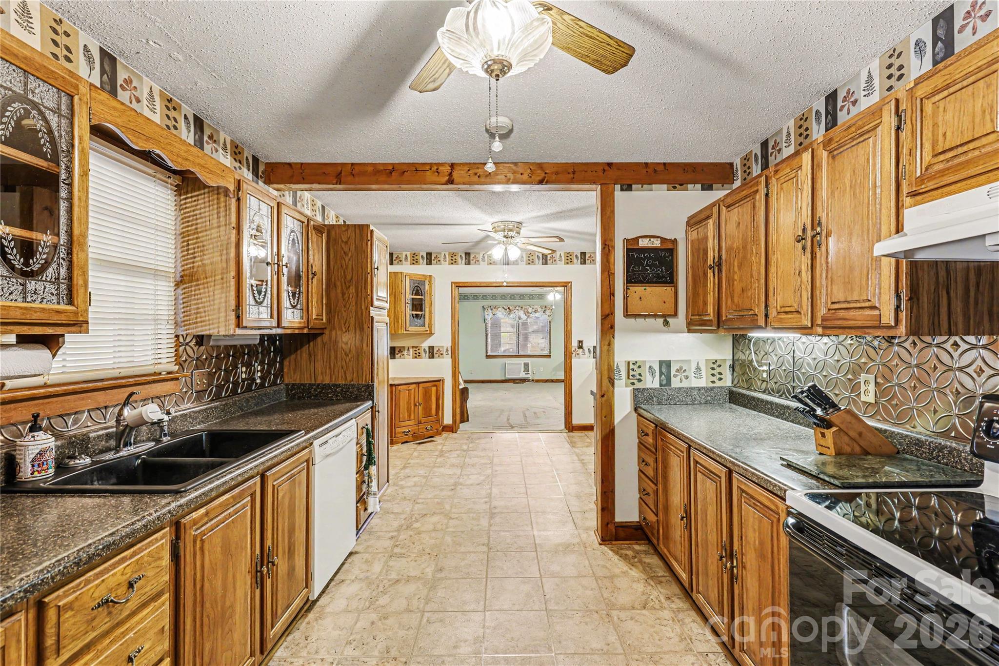 8008 W Duncan Road — Indian Trail