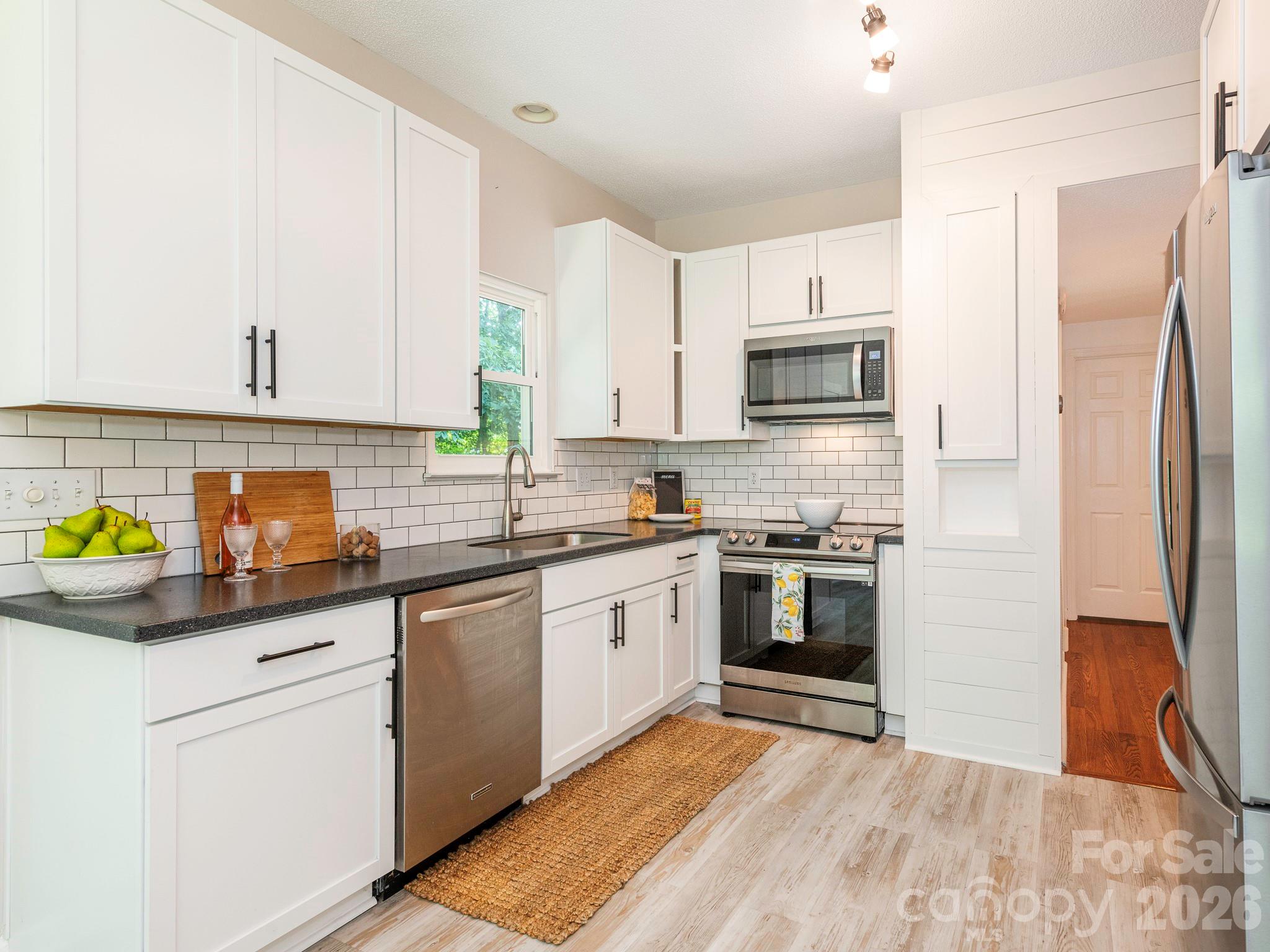 1300 Copper Creek Lane — Fort Mill