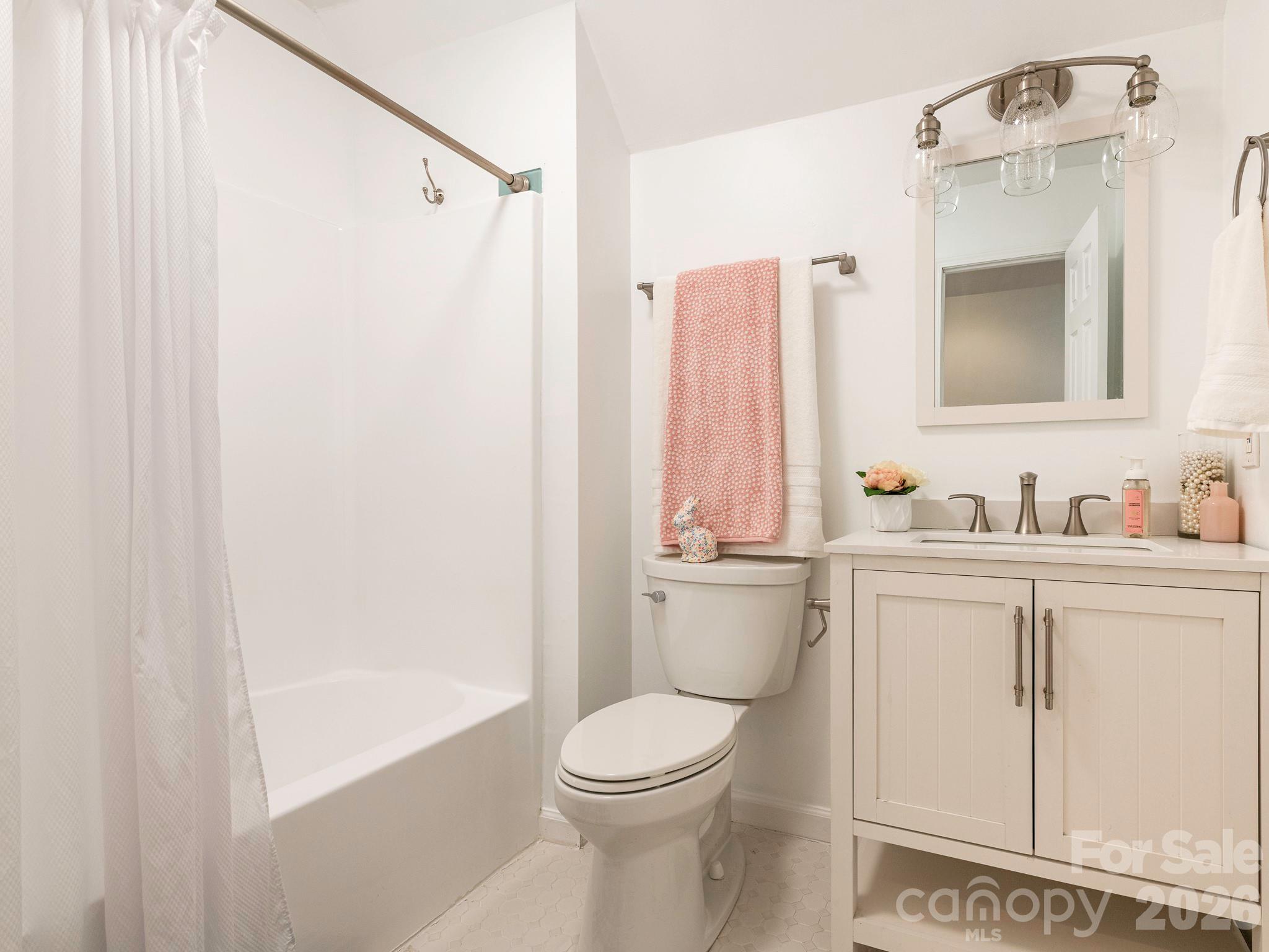 1300 Copper Creek Lane — Fort Mill