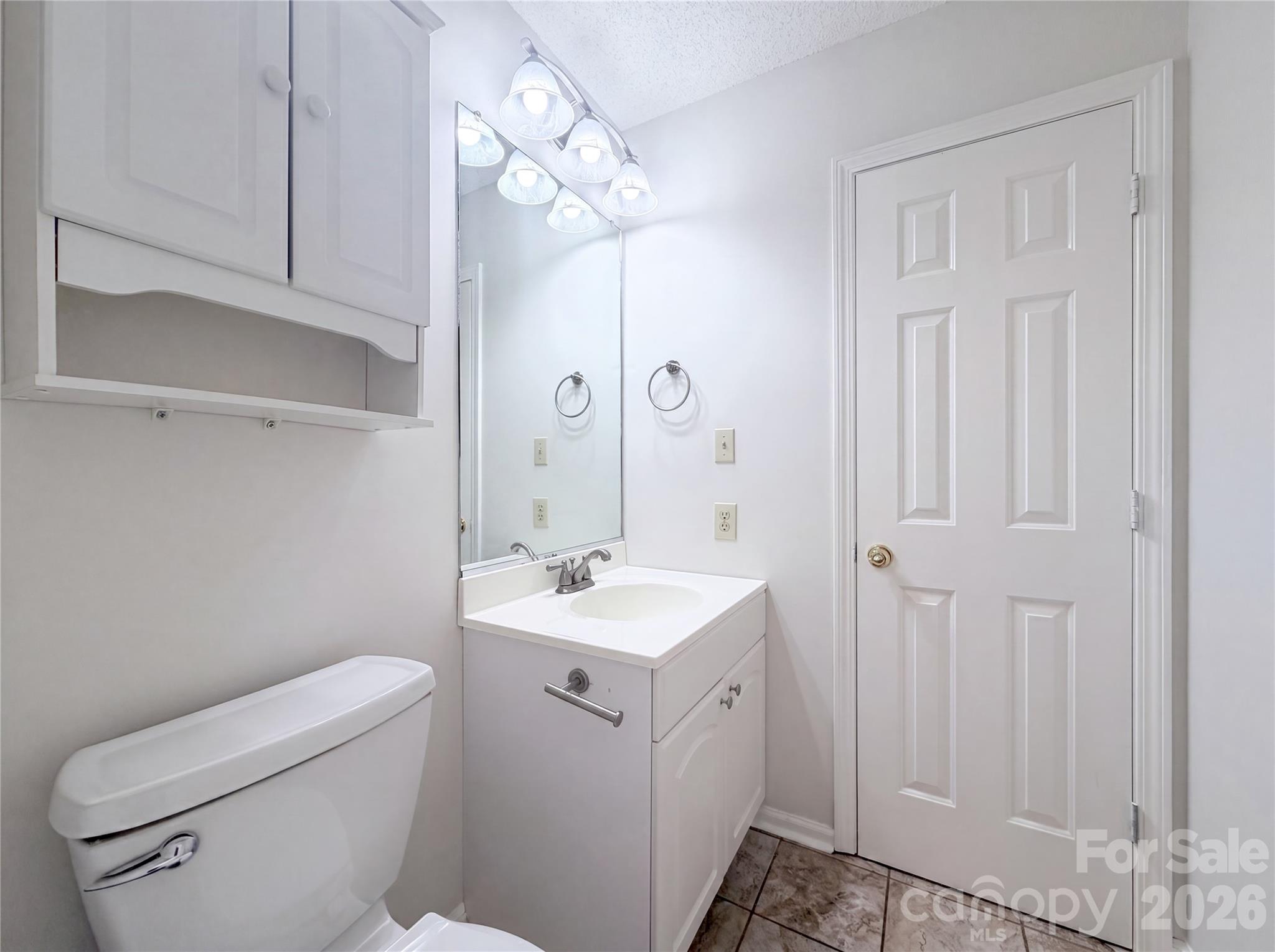 221 Grandview Drive — Statesville