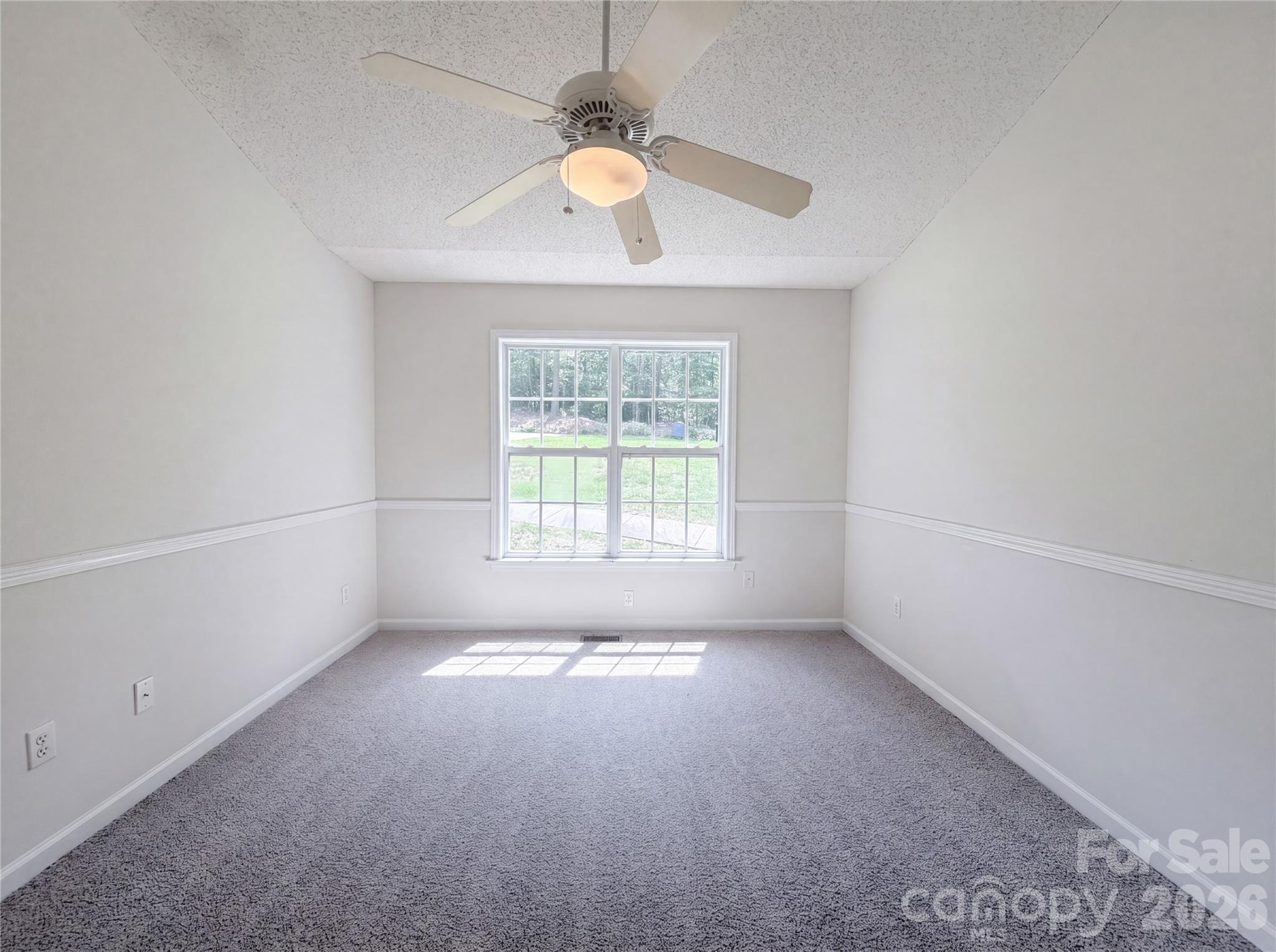 221 Grandview Drive — Statesville