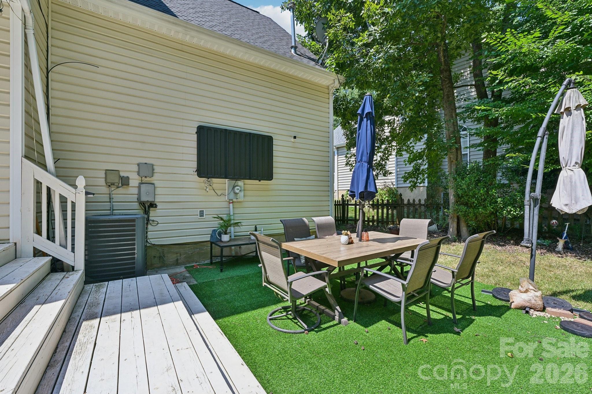 9338 Golden Pond Drive — Charlotte