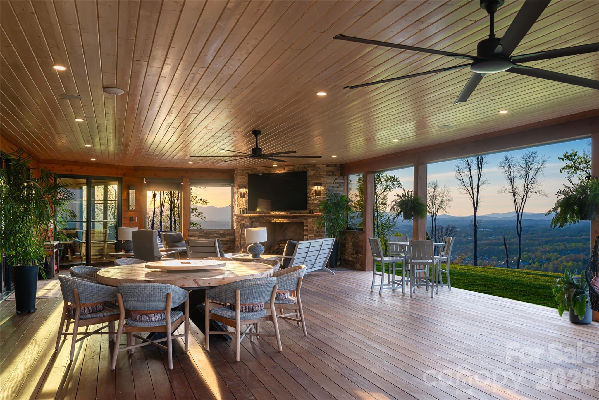 170 + 9999 Bear View Road — Weaverville