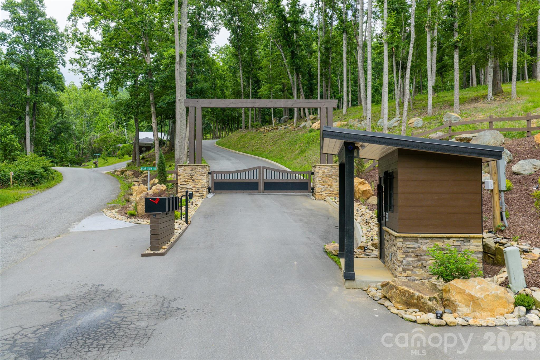 170 + 9999 Bear View Road — Weaverville