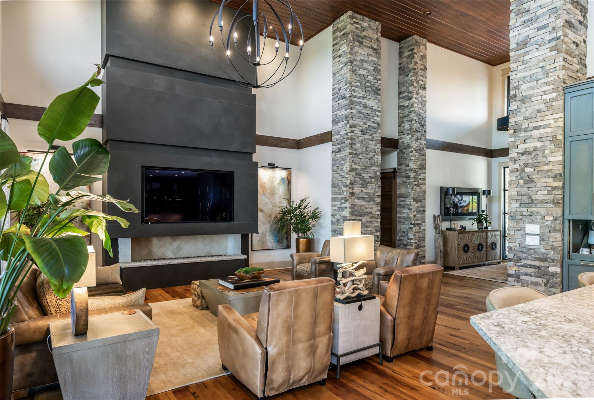 170 + 9999 Bear View Road — Weaverville