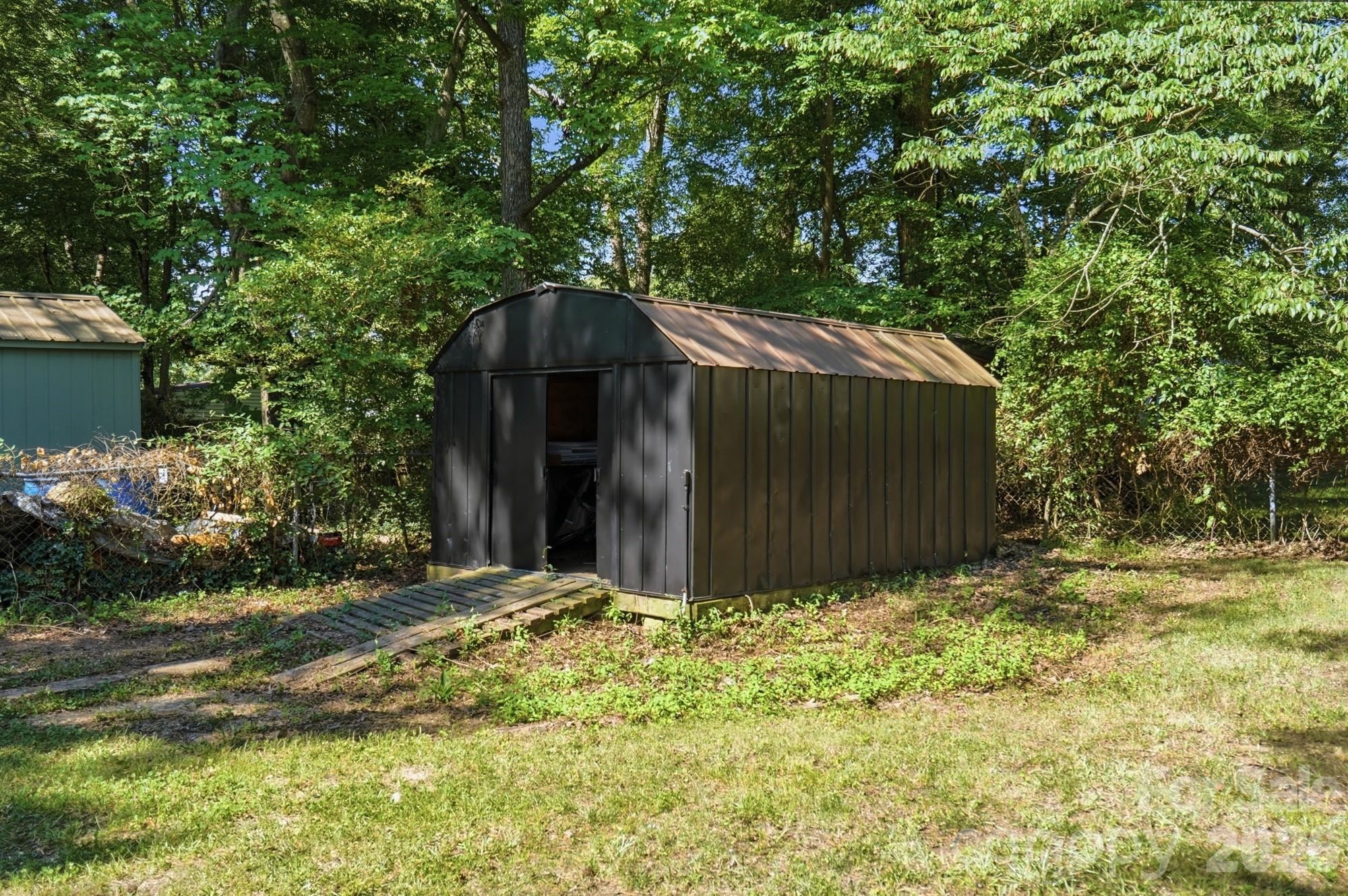 9828 Starwood Drive — Charlotte