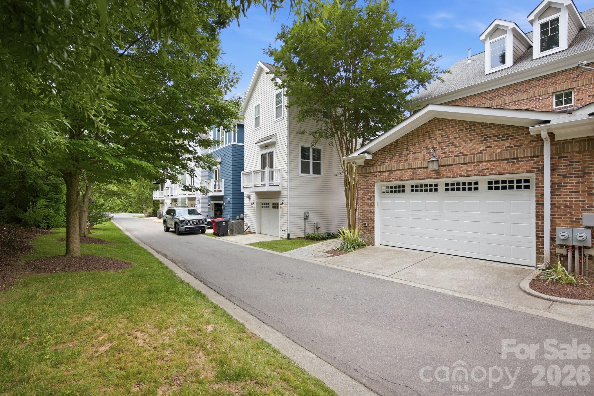 425 Spring Street — Davidson