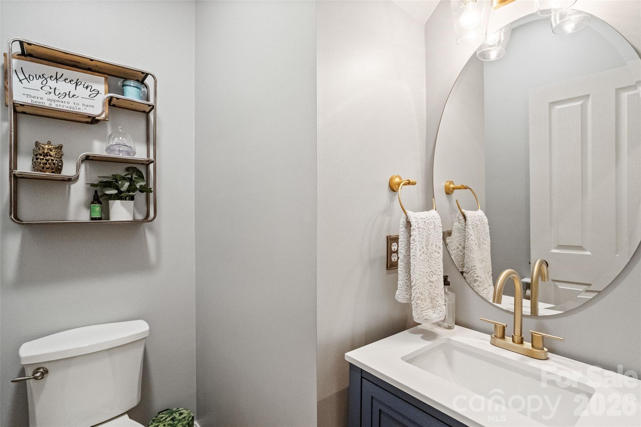 411 Shoreline Parkway — Tega Cay
