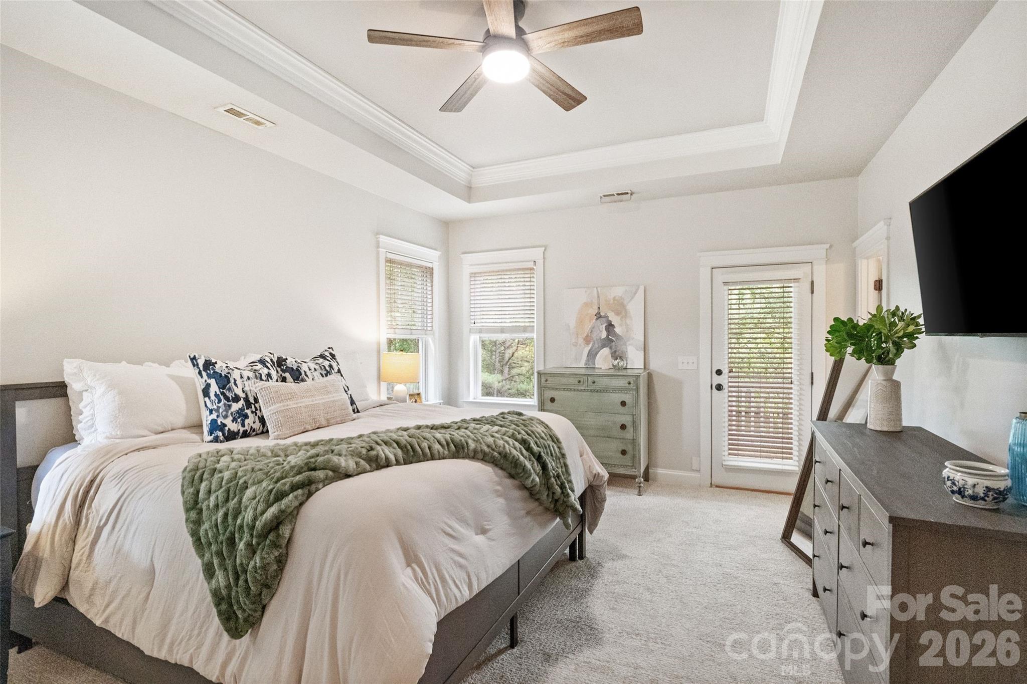 411 Shoreline Parkway — Tega Cay