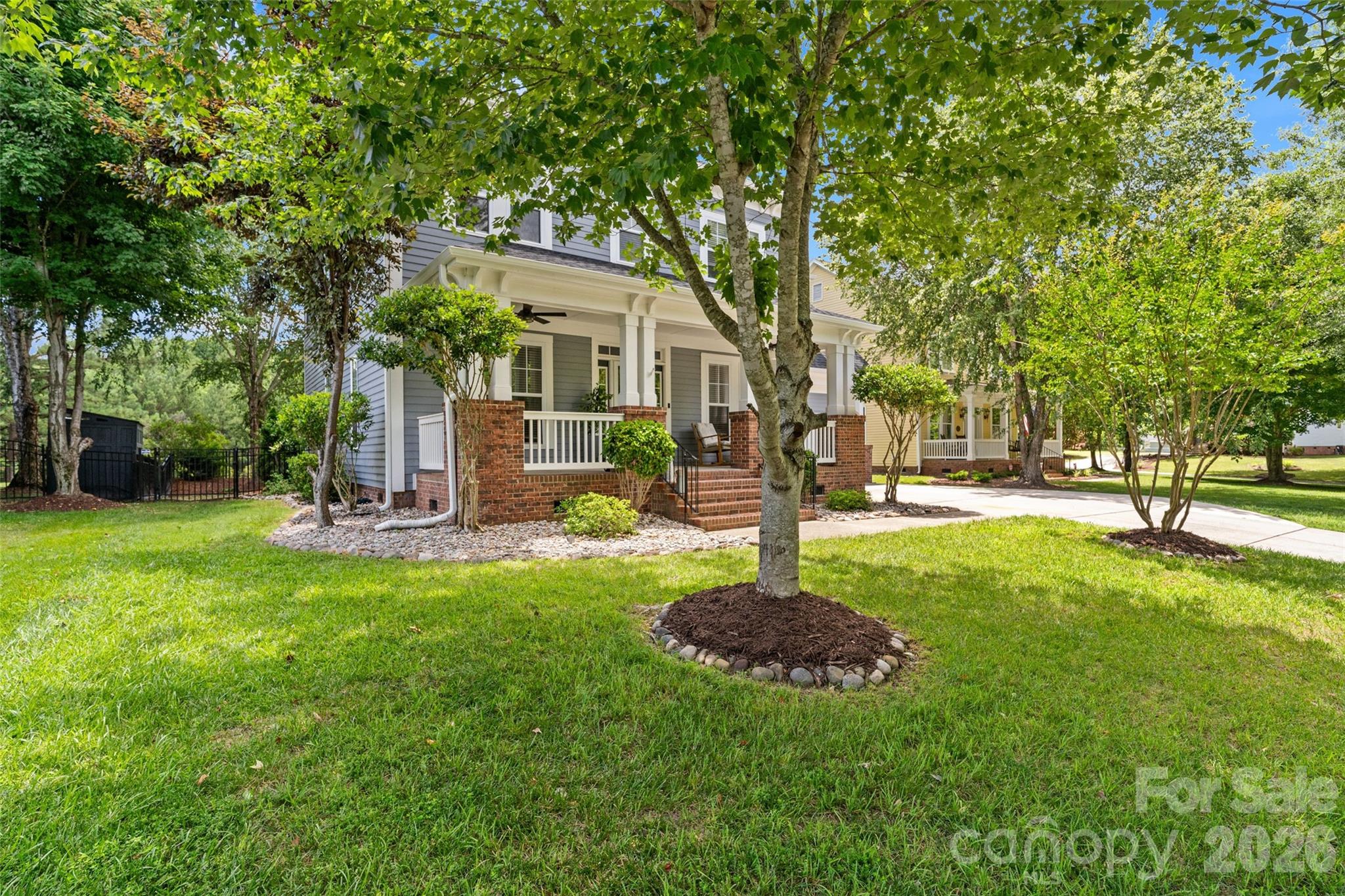 411 Shoreline Parkway — Tega Cay