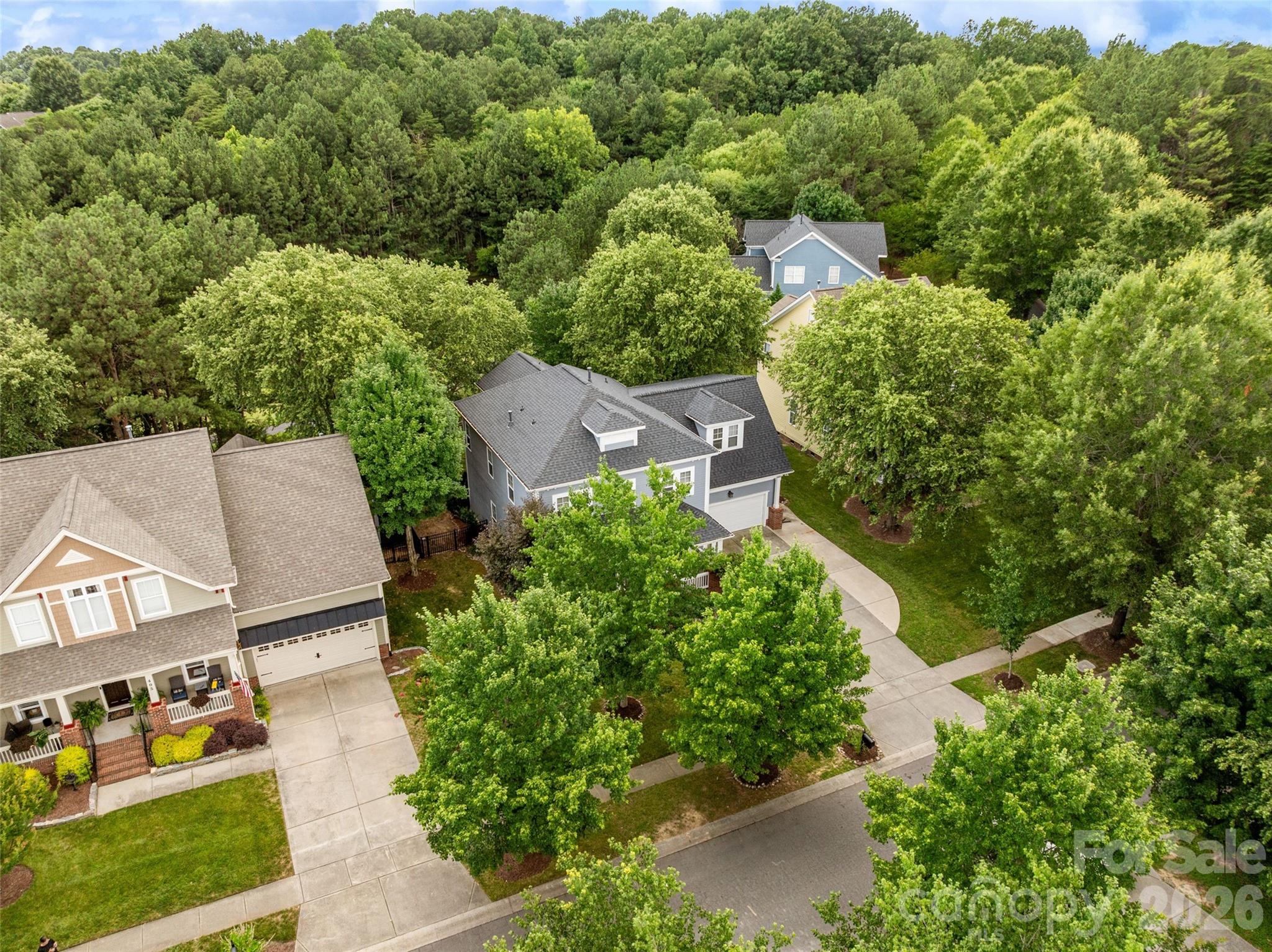 411 Shoreline Parkway — Tega Cay