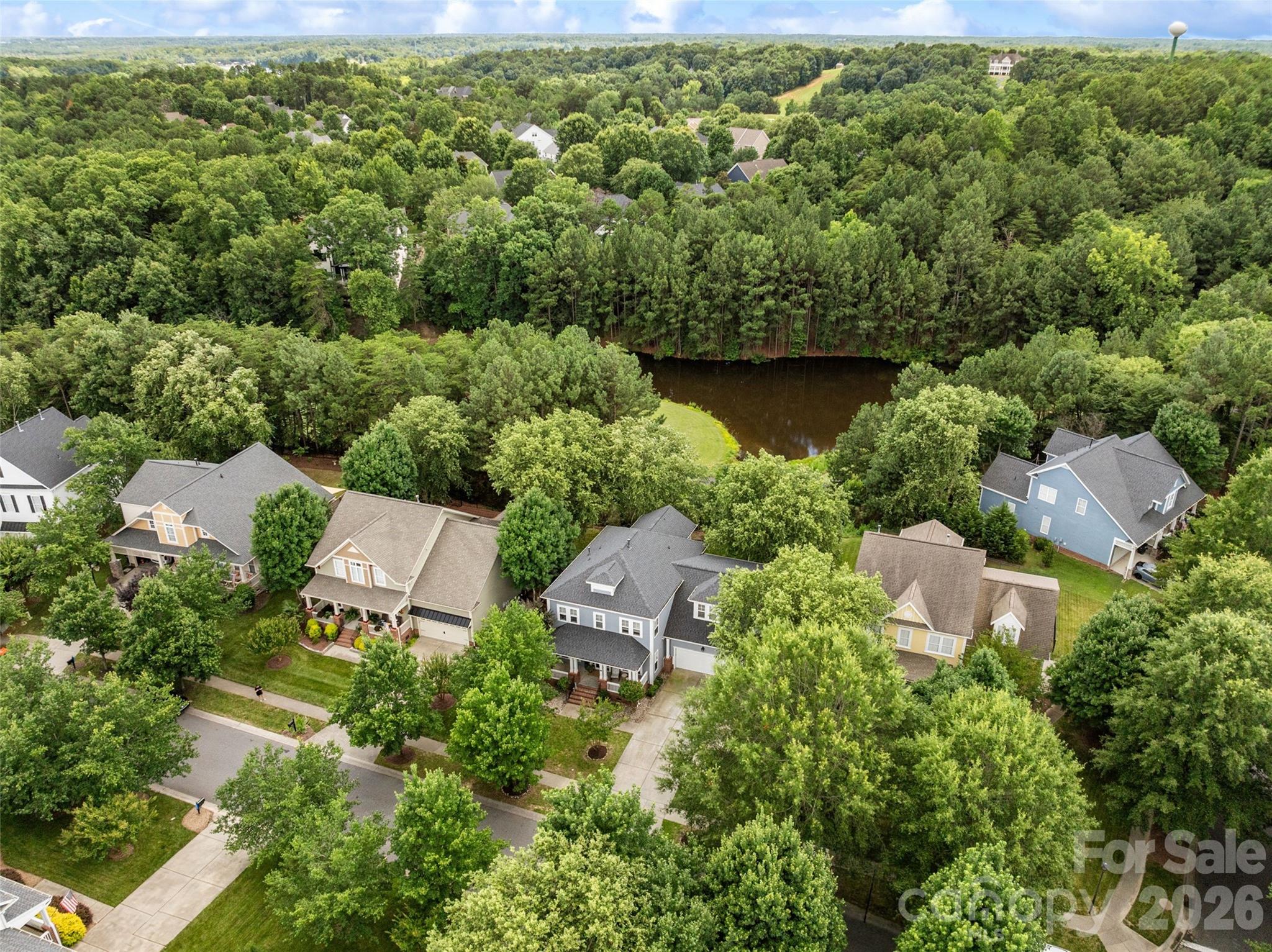 411 Shoreline Parkway — Tega Cay