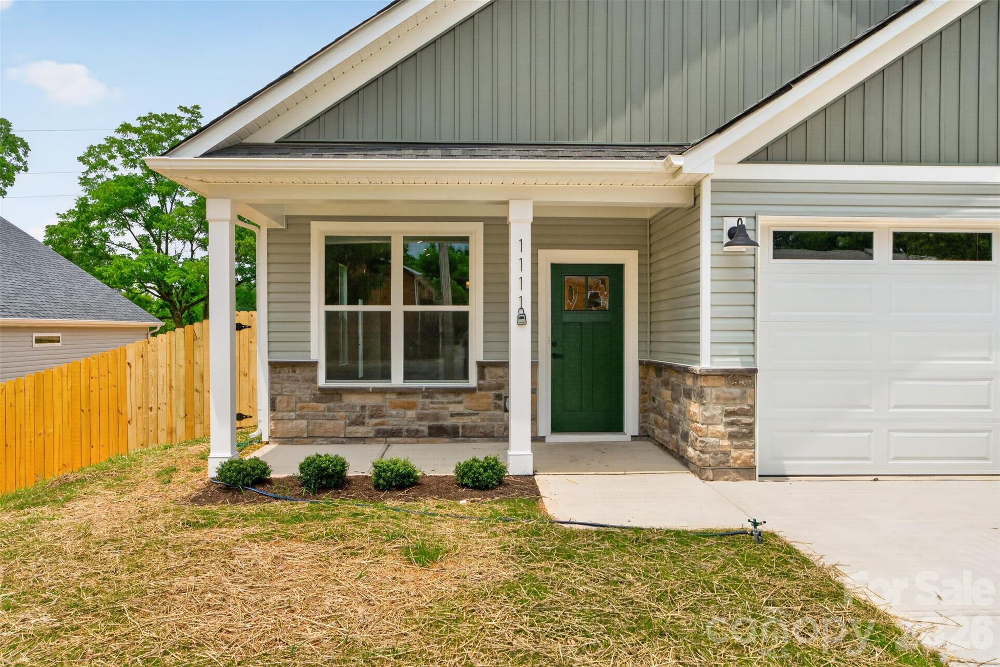 1111 Burke Street — Monroe
