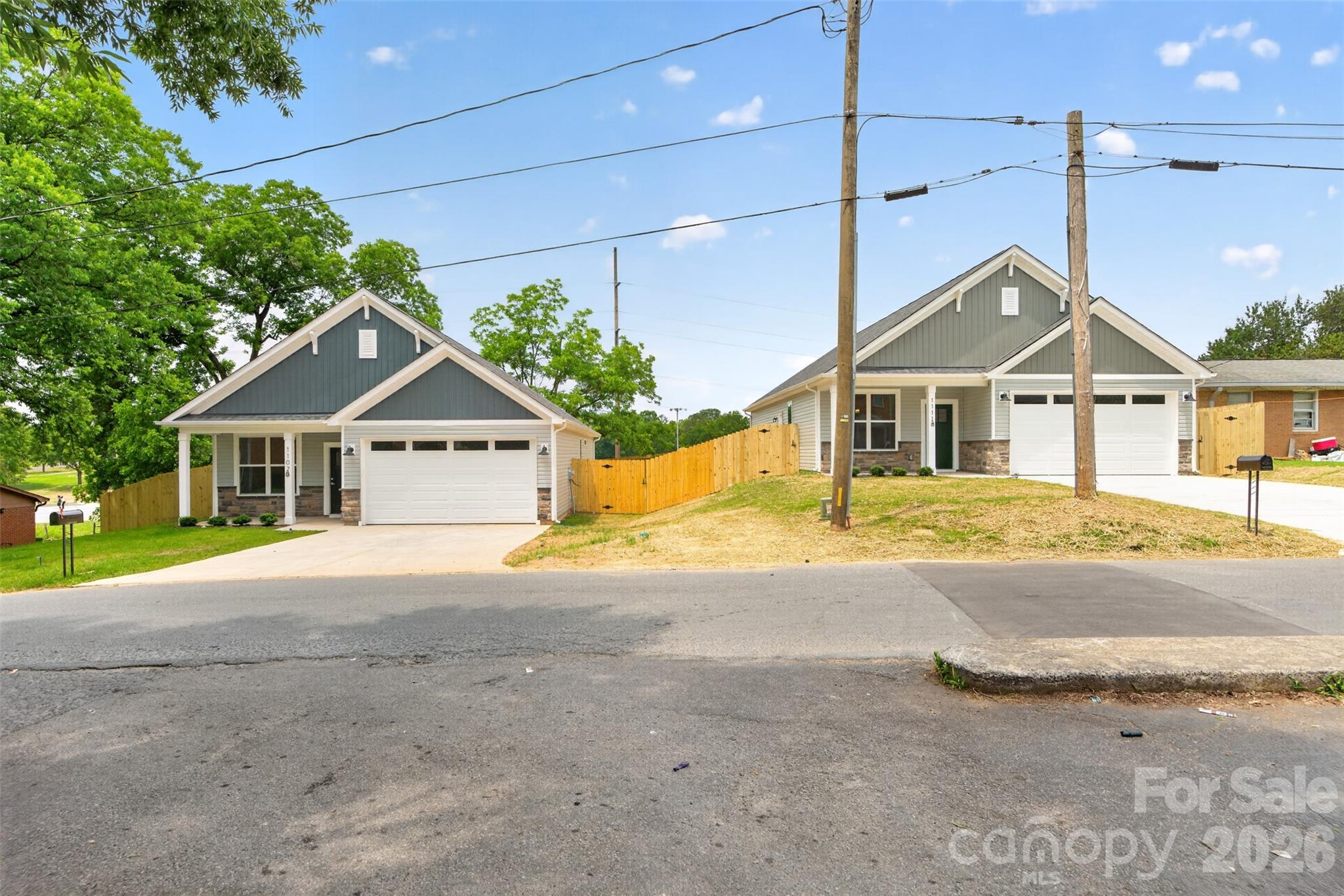 1111 Burke Street — Monroe