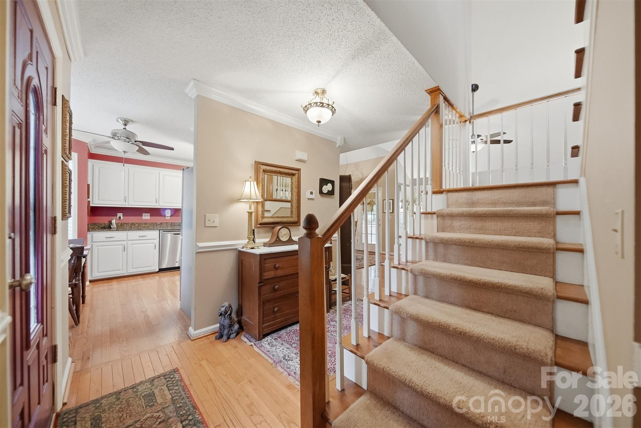 5666 Gold Creek Bay Drive — Hickory