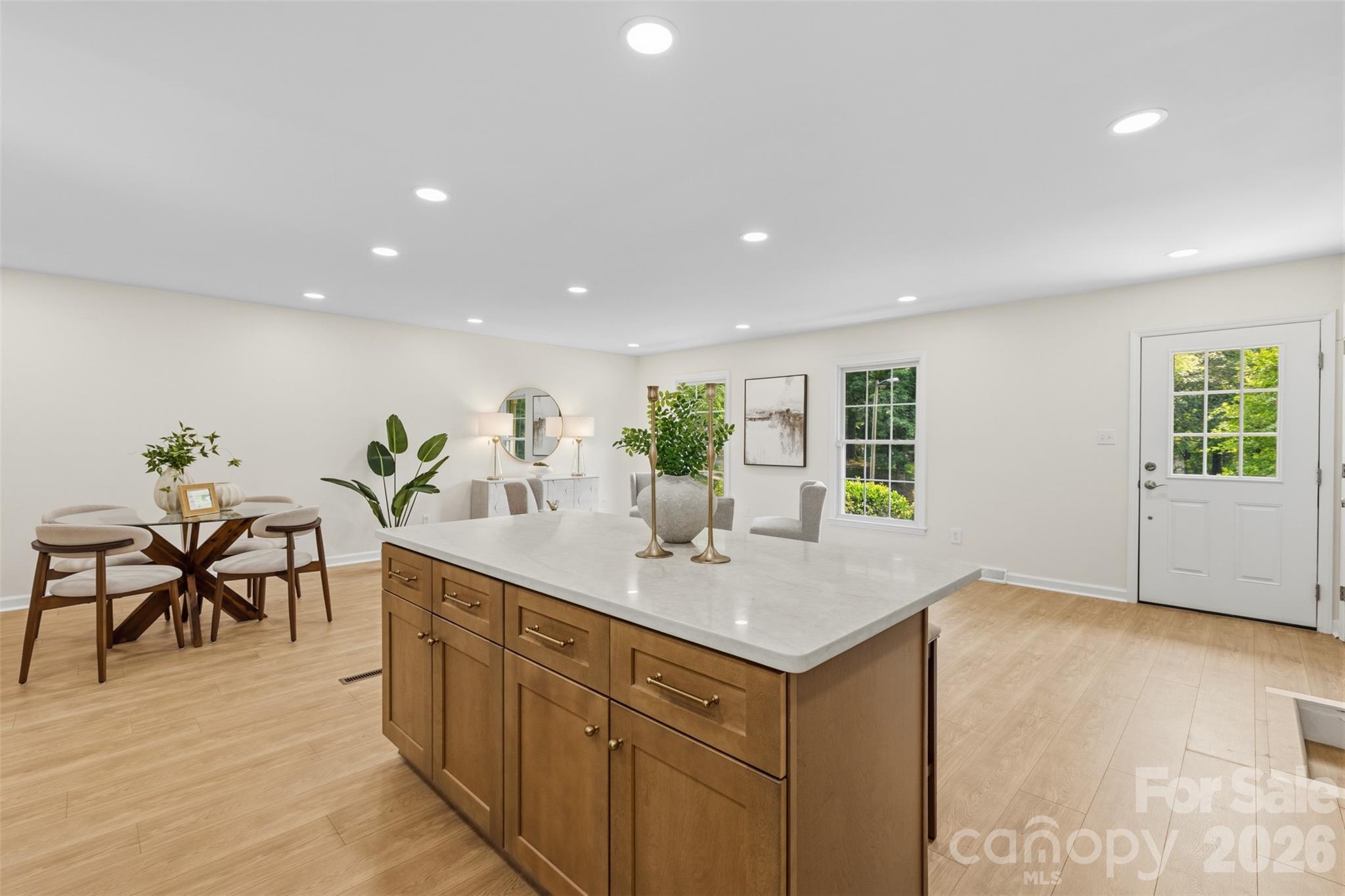 7434 Kilcullen Drive — Charlotte