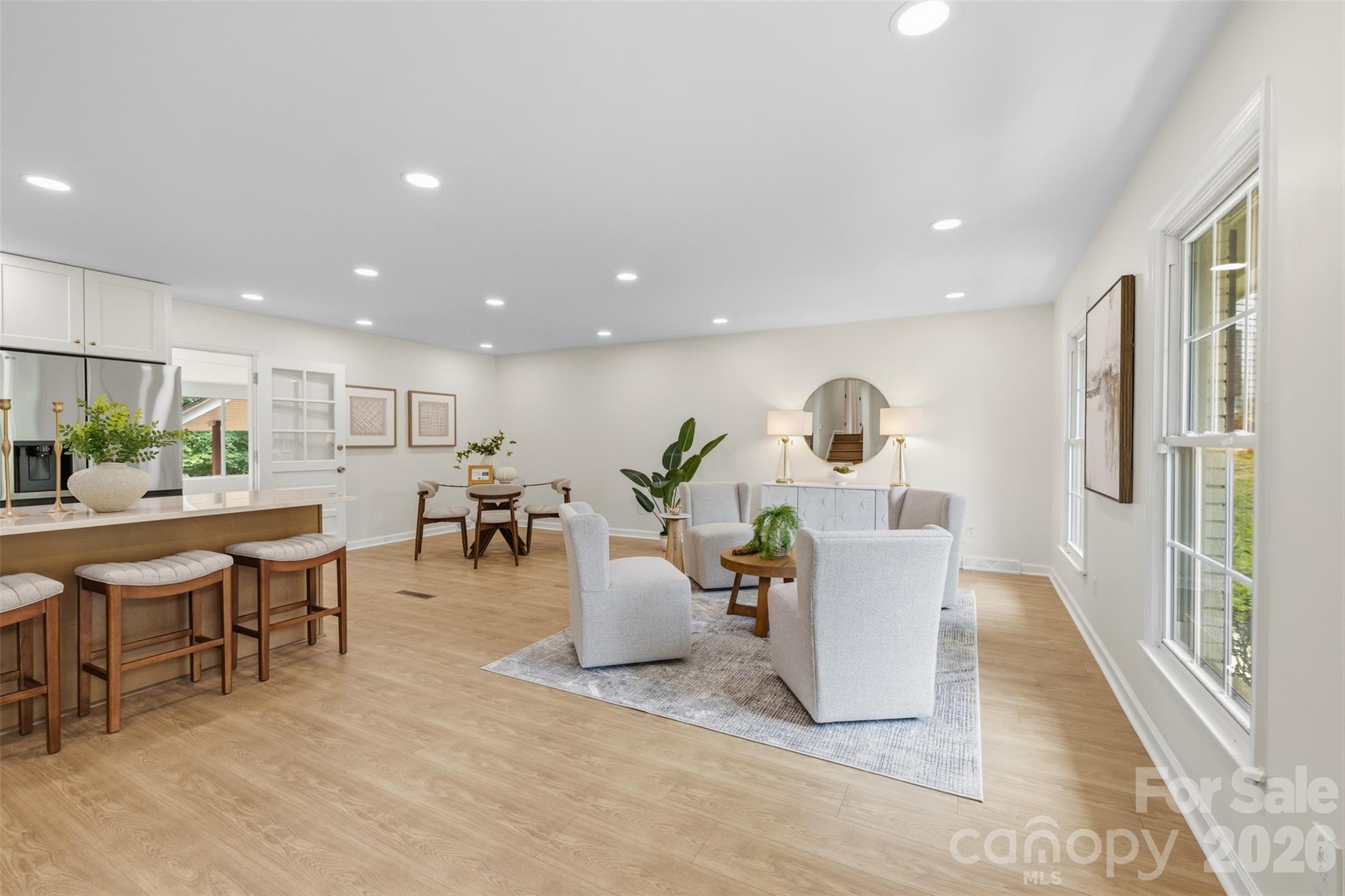7434 Kilcullen Drive — Charlotte
