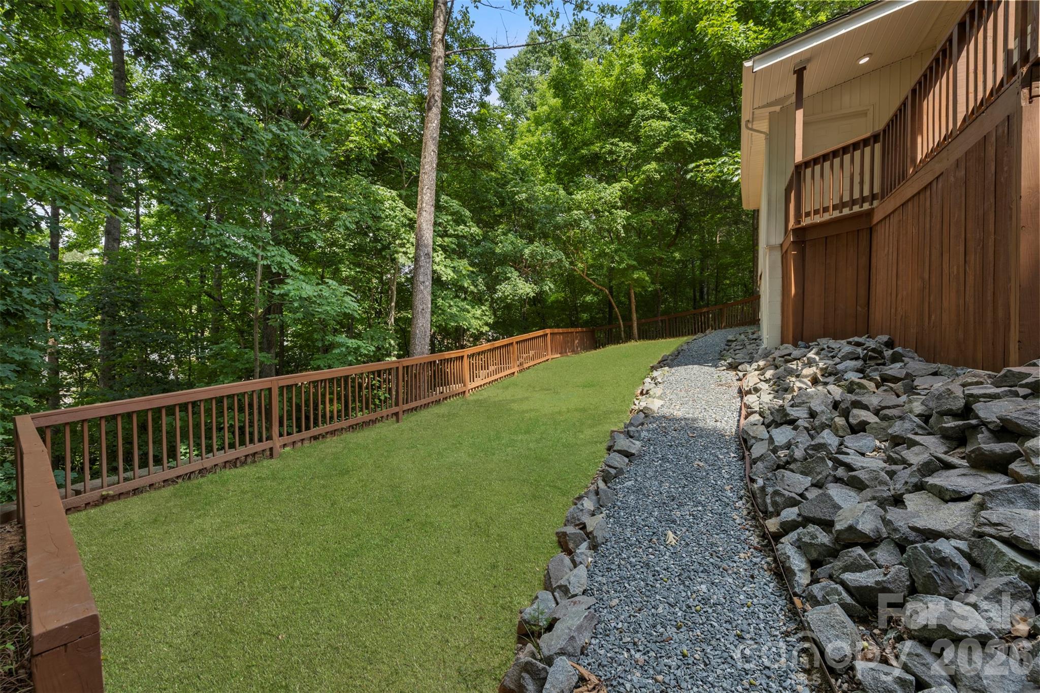 7434 Kilcullen Drive — Charlotte