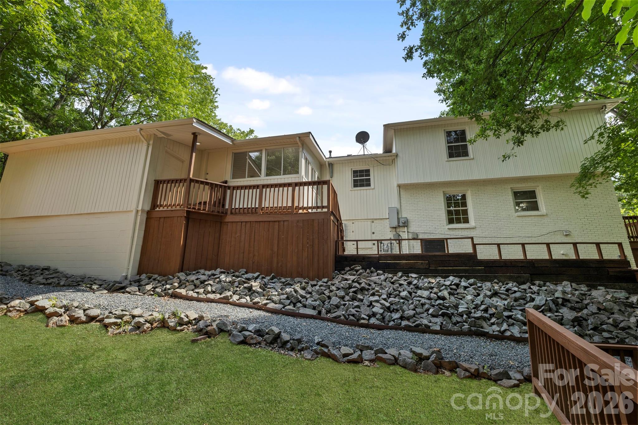 7434 Kilcullen Drive — Charlotte