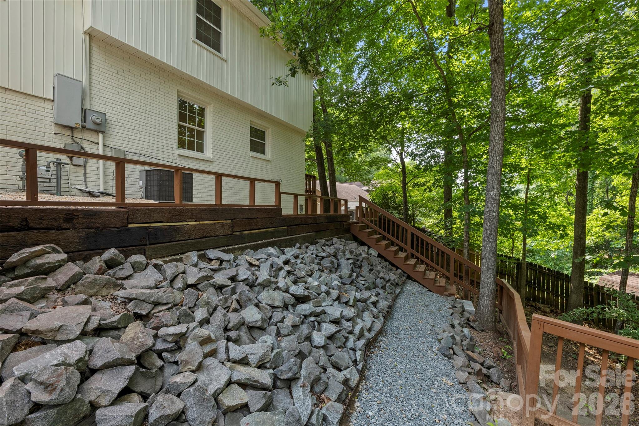 7434 Kilcullen Drive — Charlotte