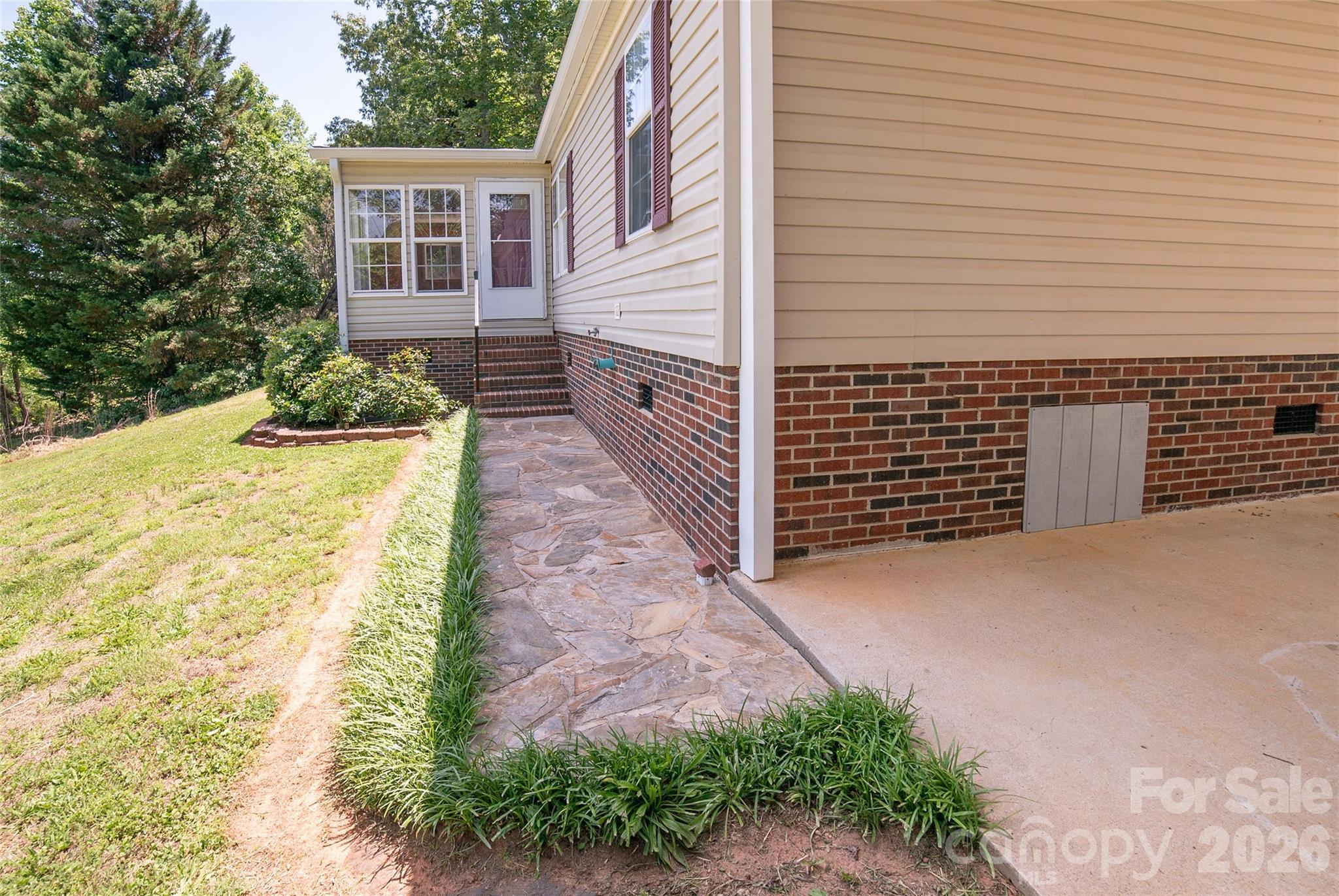 4862 Karen Court — Morganton