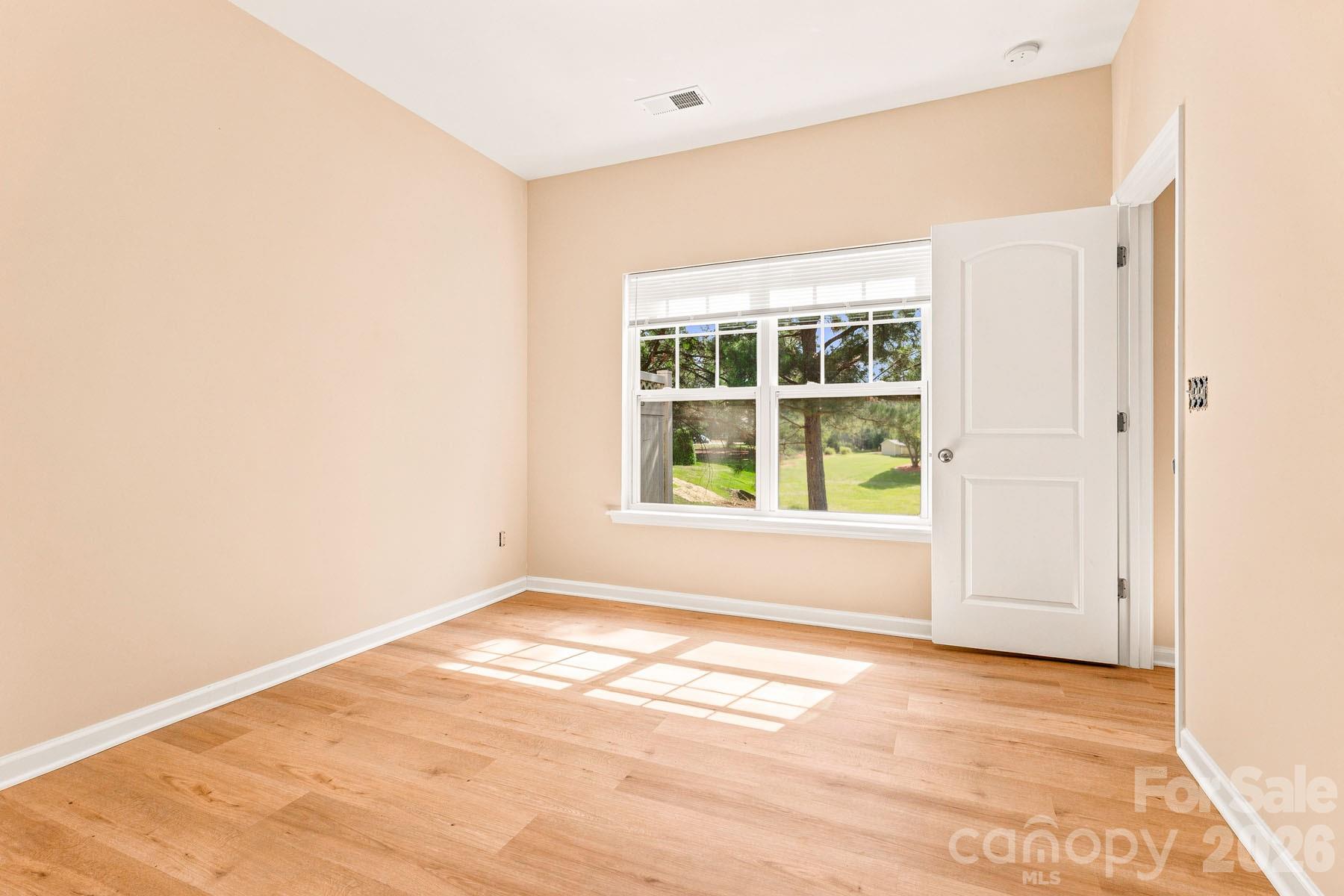 10308 Cloyne Court — Charlotte