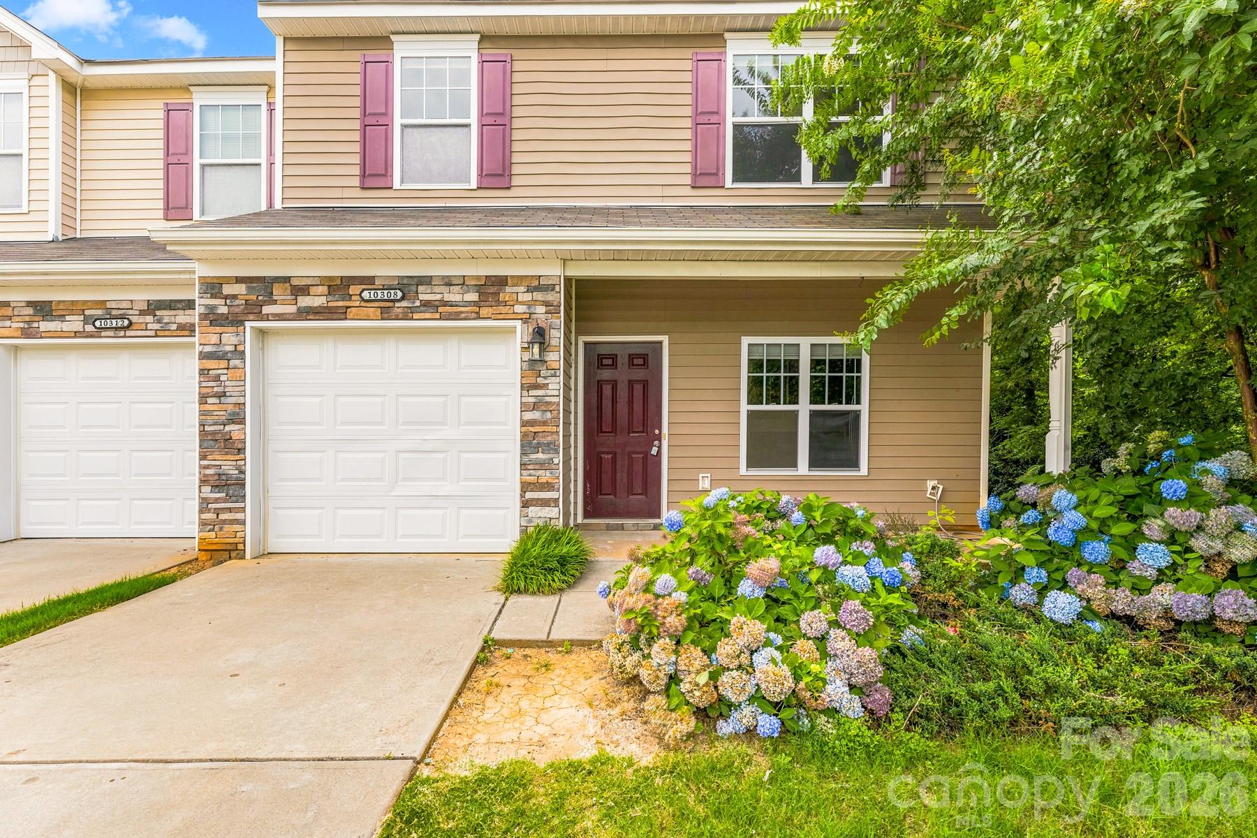 10308 Cloyne Court — Charlotte