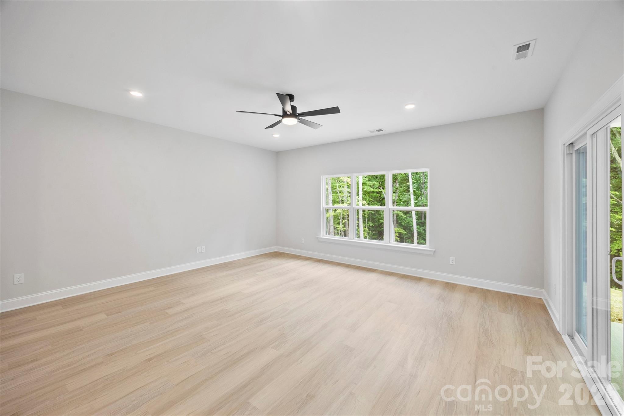 4523 Binwhe Lane — Gastonia