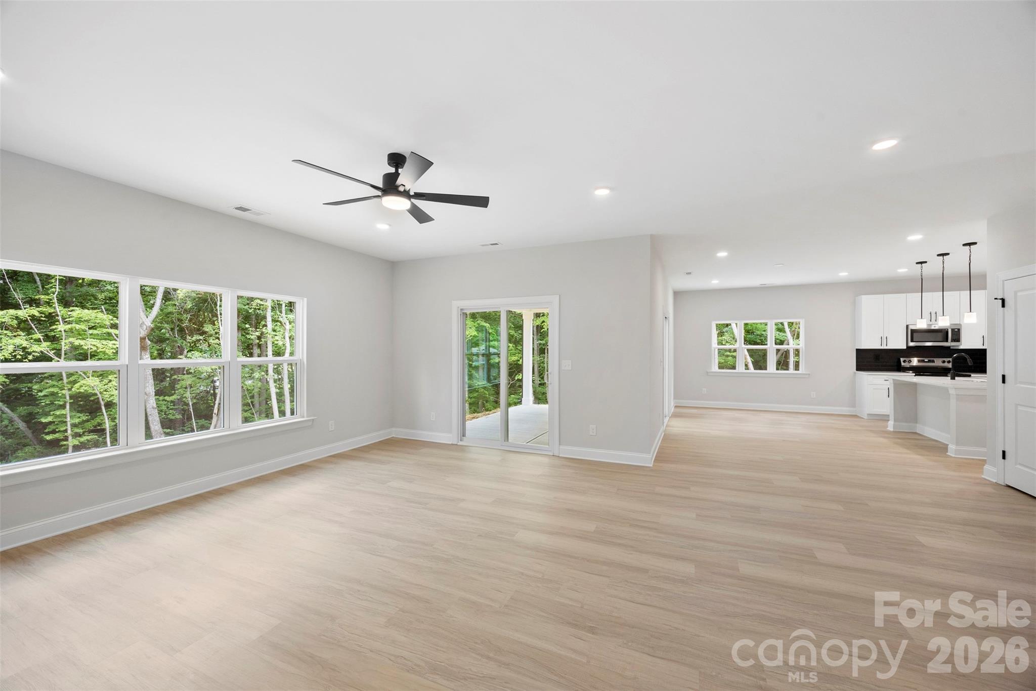 4523 Binwhe Lane — Gastonia